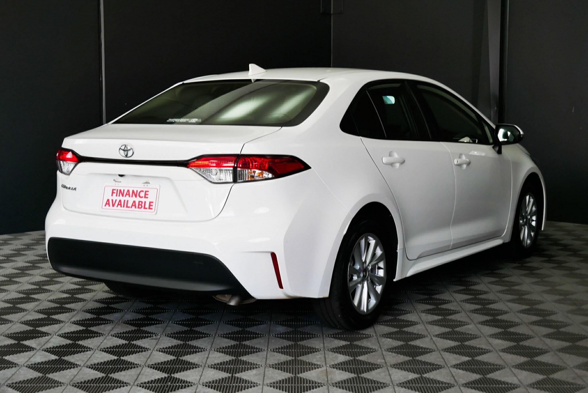 Toyota Corolla image 4