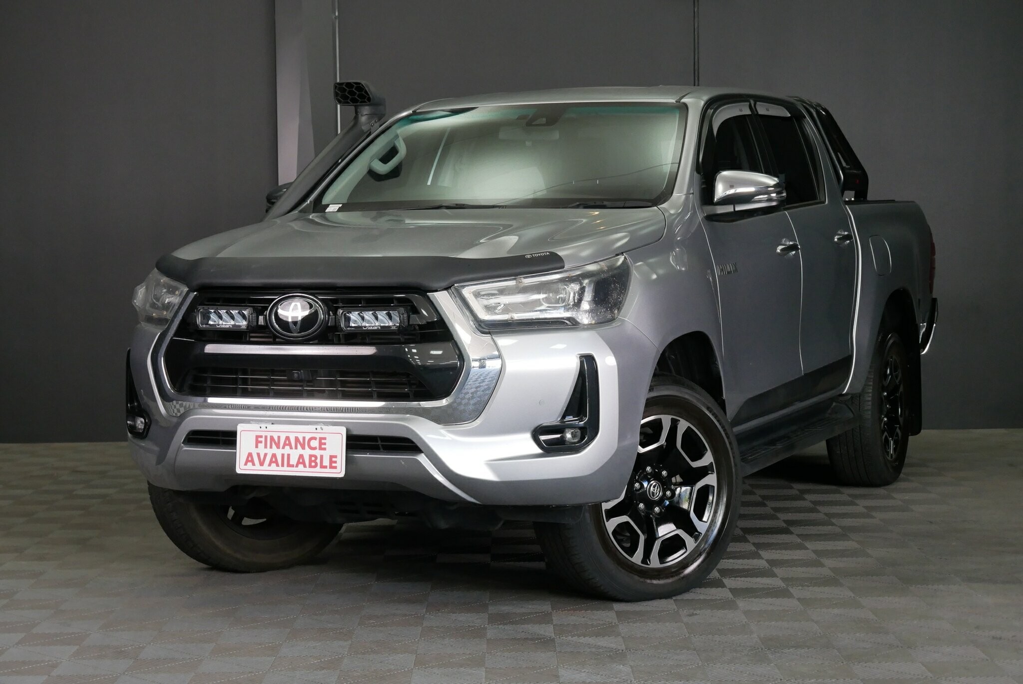 Toyota Hilux image 3
