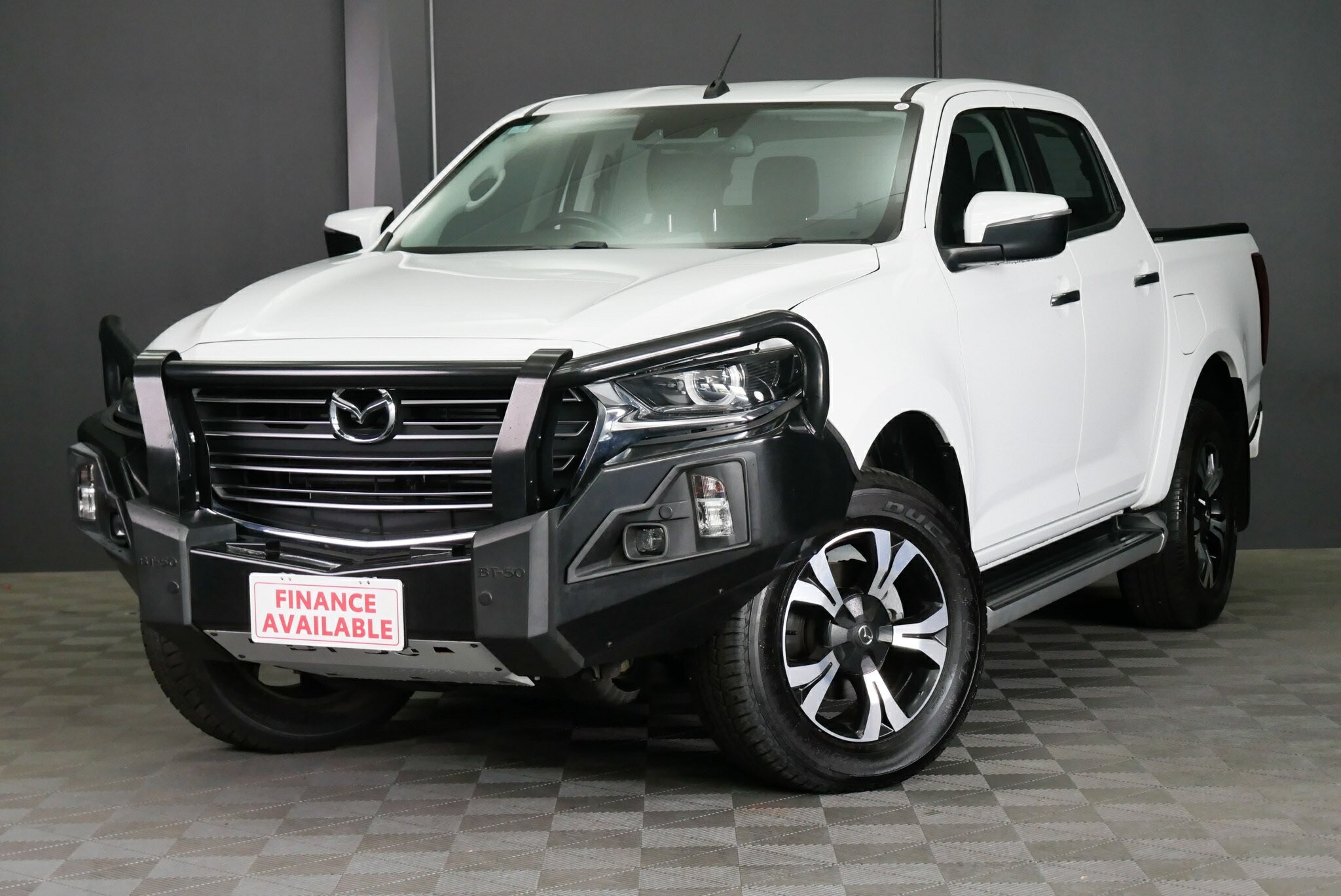 Mazda Bt-50 image 3