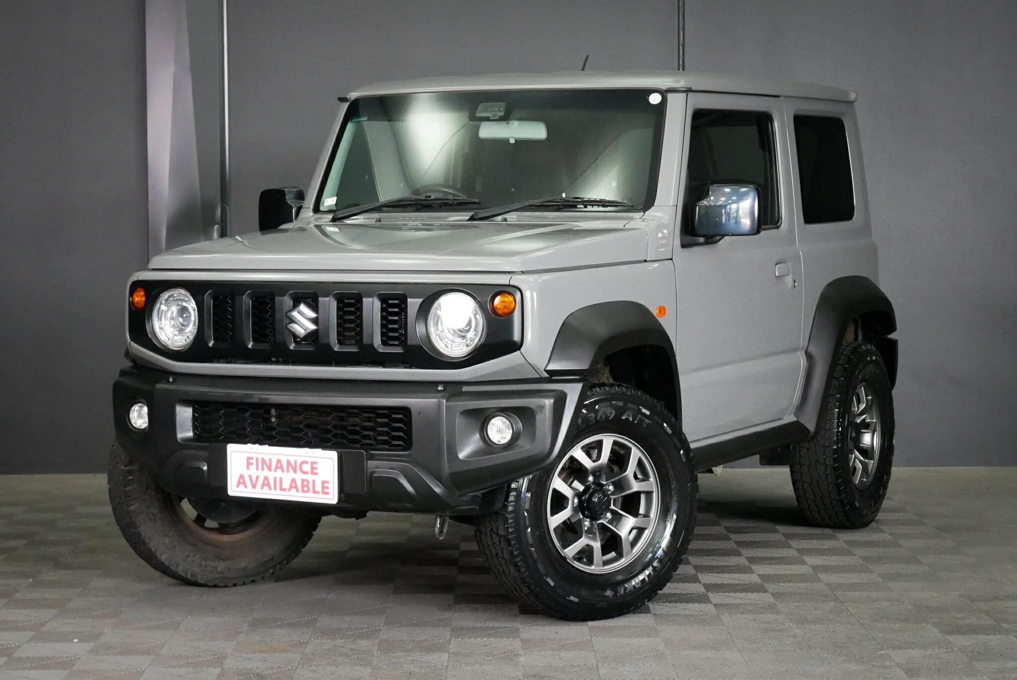 Suzuki Jimny image 3