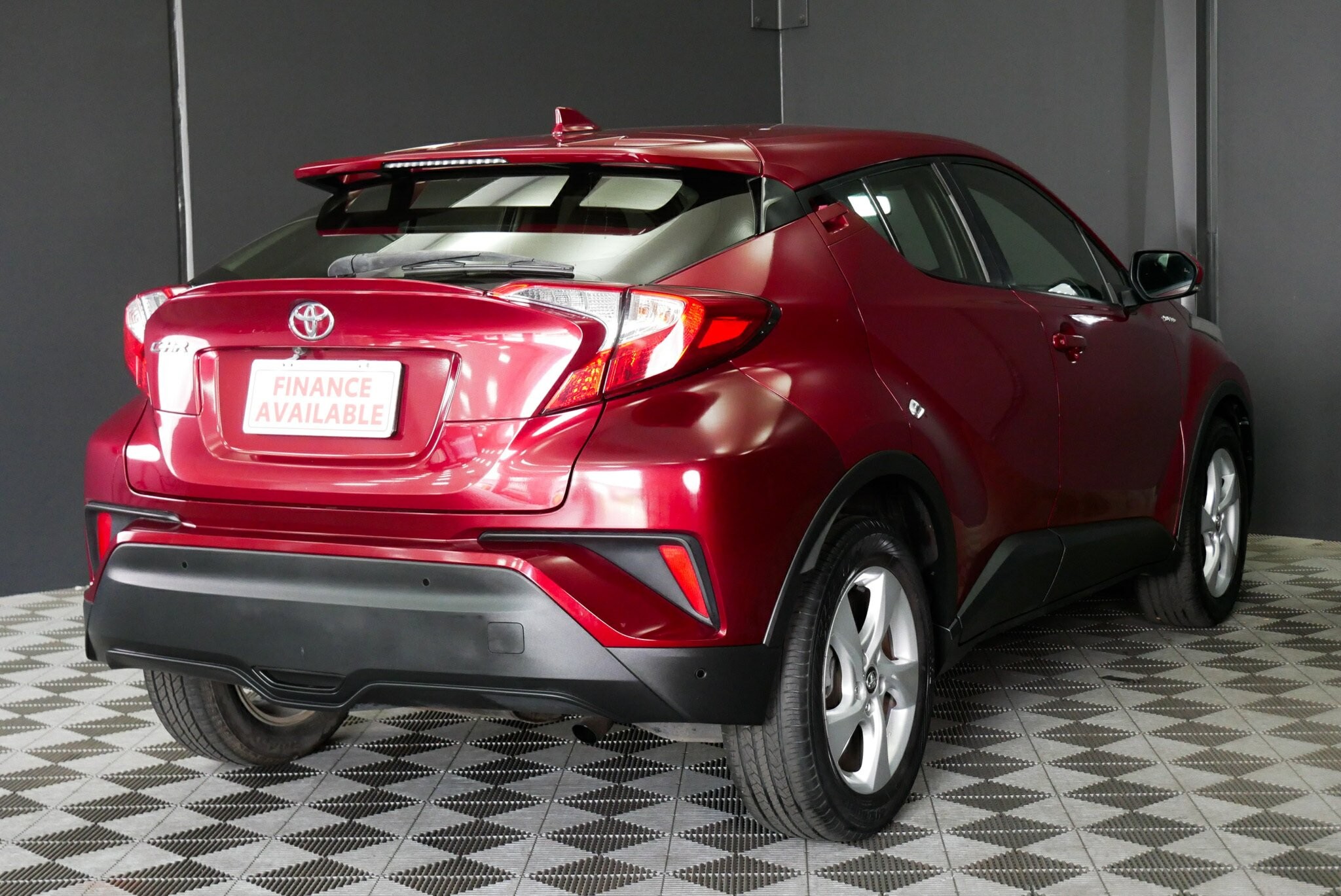 Toyota C-hr image 4