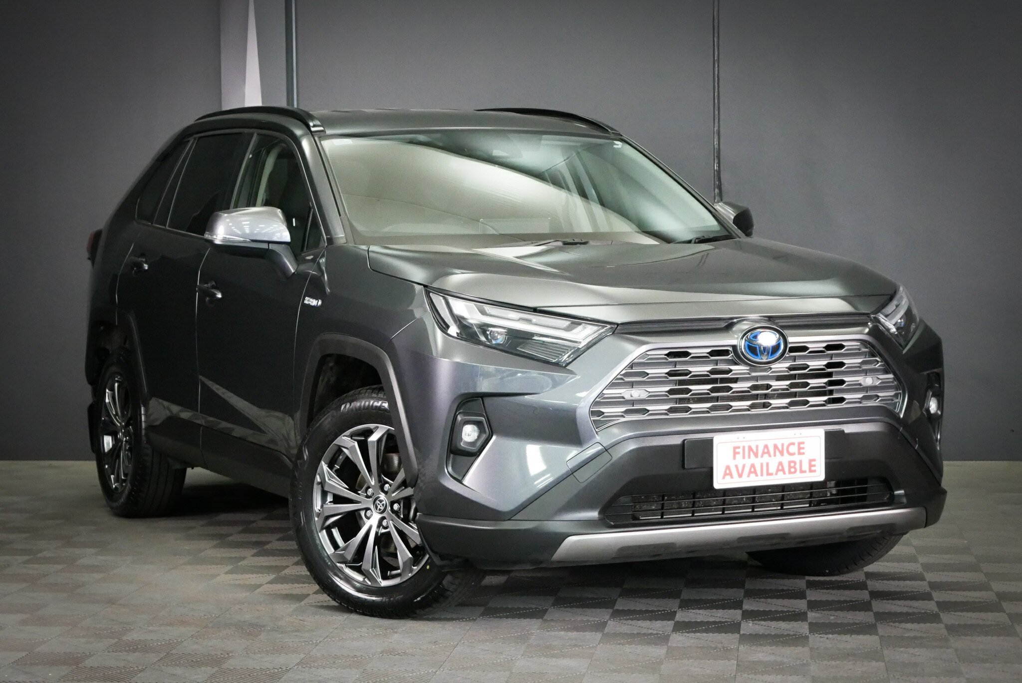 Toyota Rav4 image 1