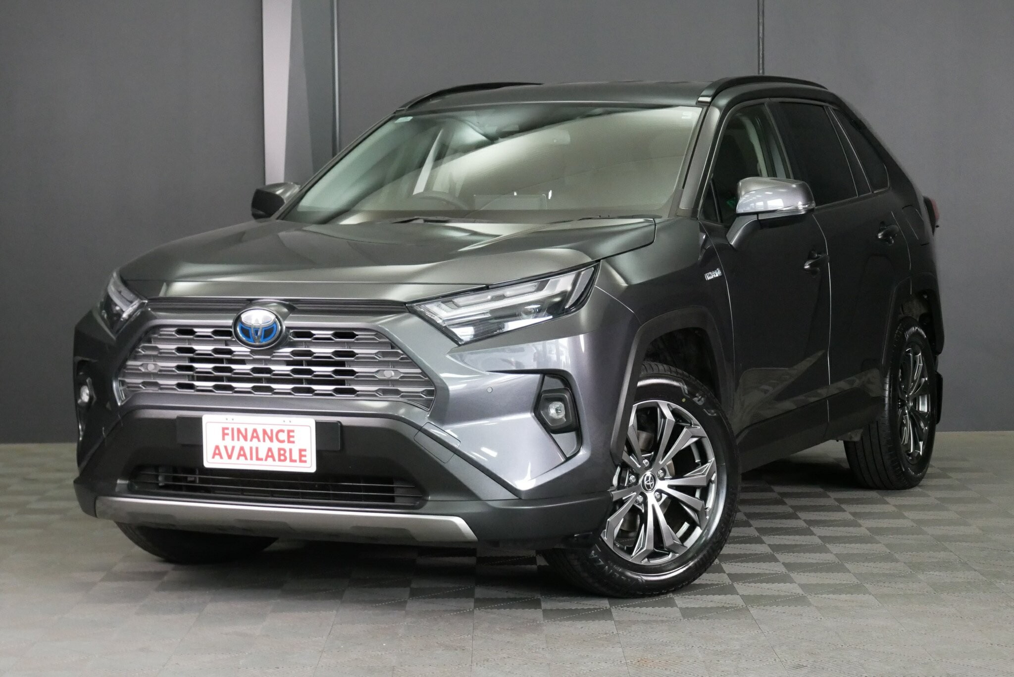 Toyota Rav4 image 3