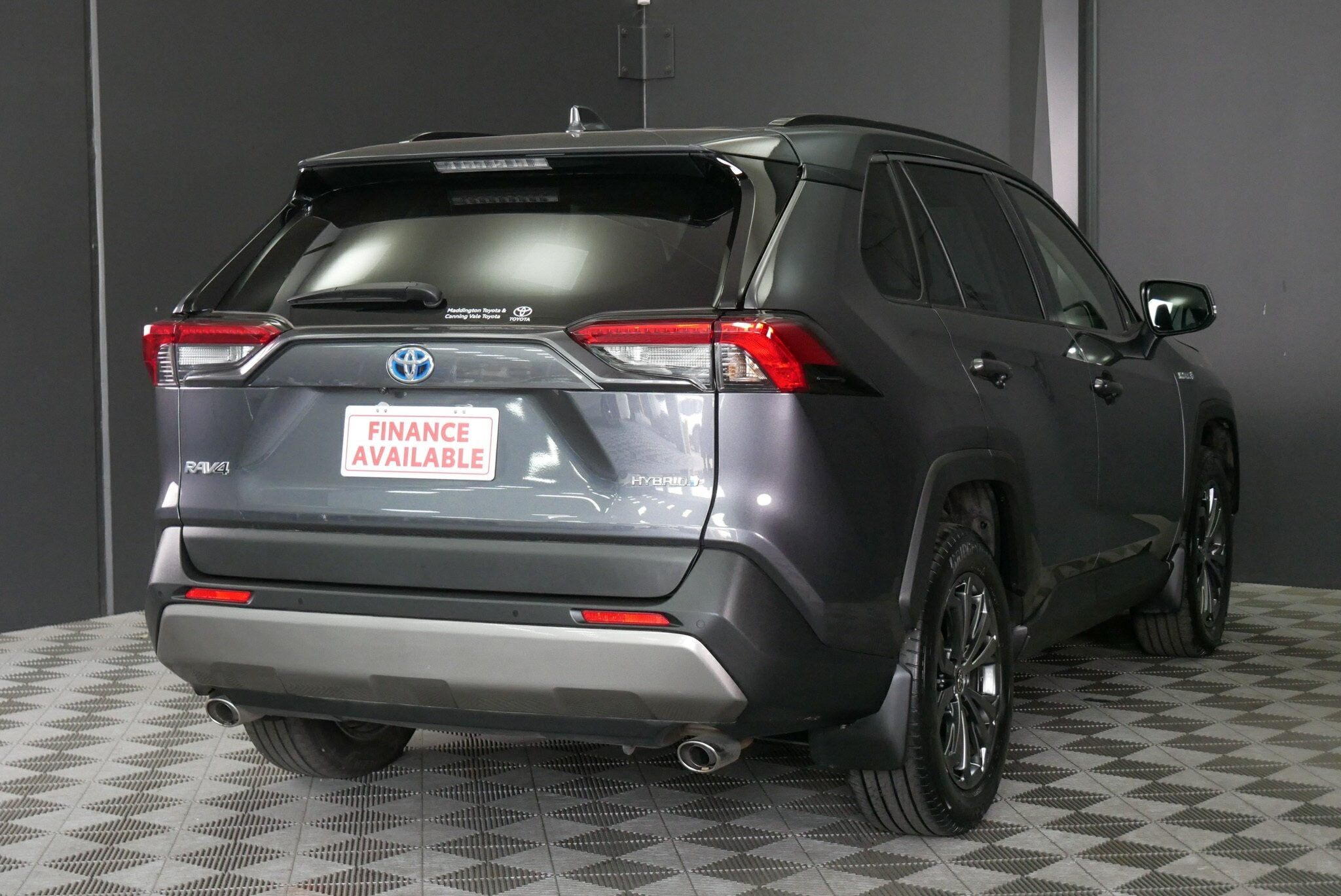 Toyota Rav4 image 4