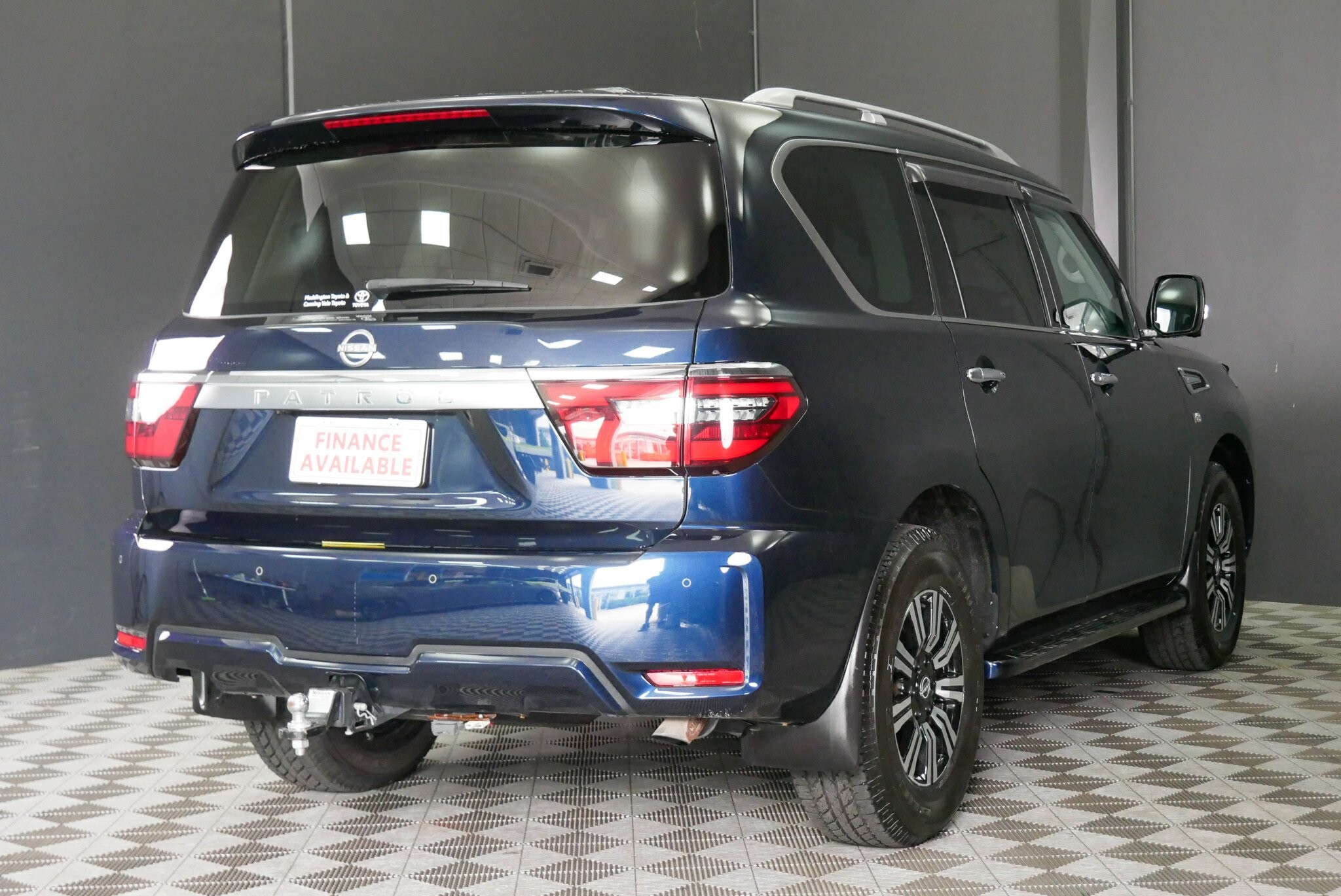 Nissan Patrol image 4