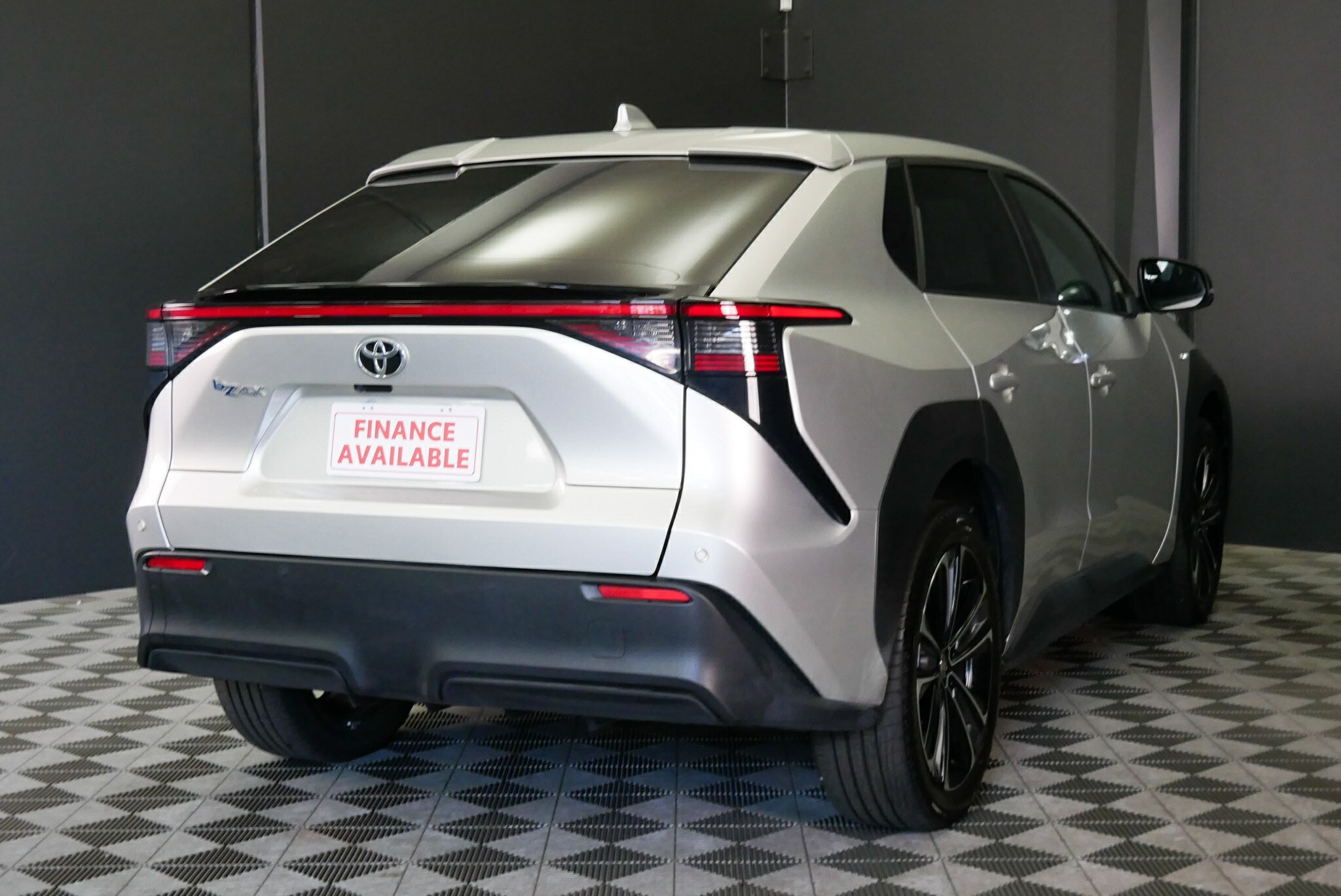 Toyota Bz4x image 4