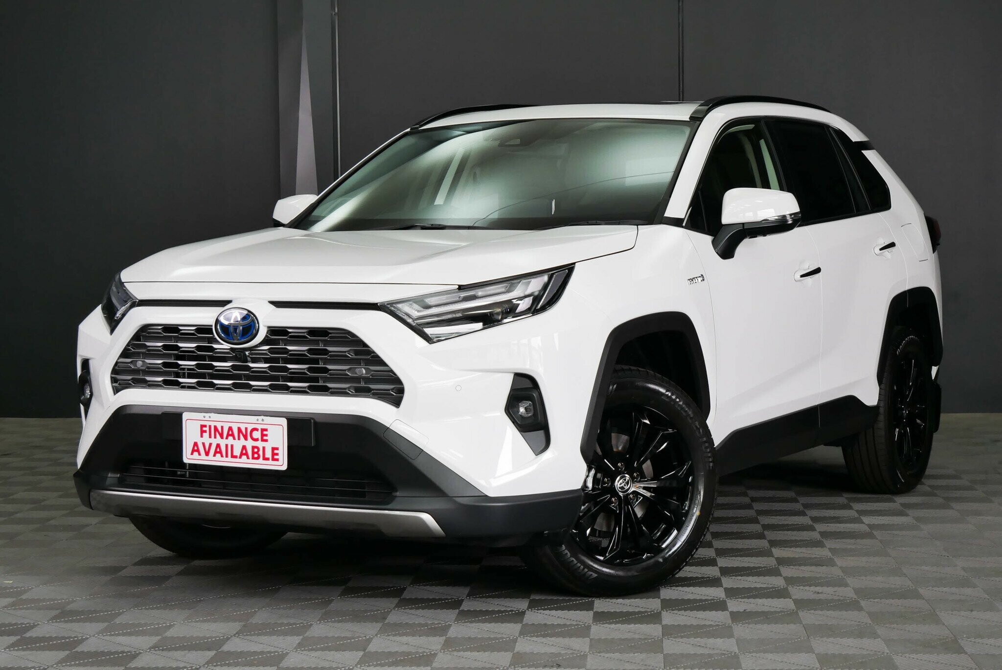 Toyota Rav4 image 3