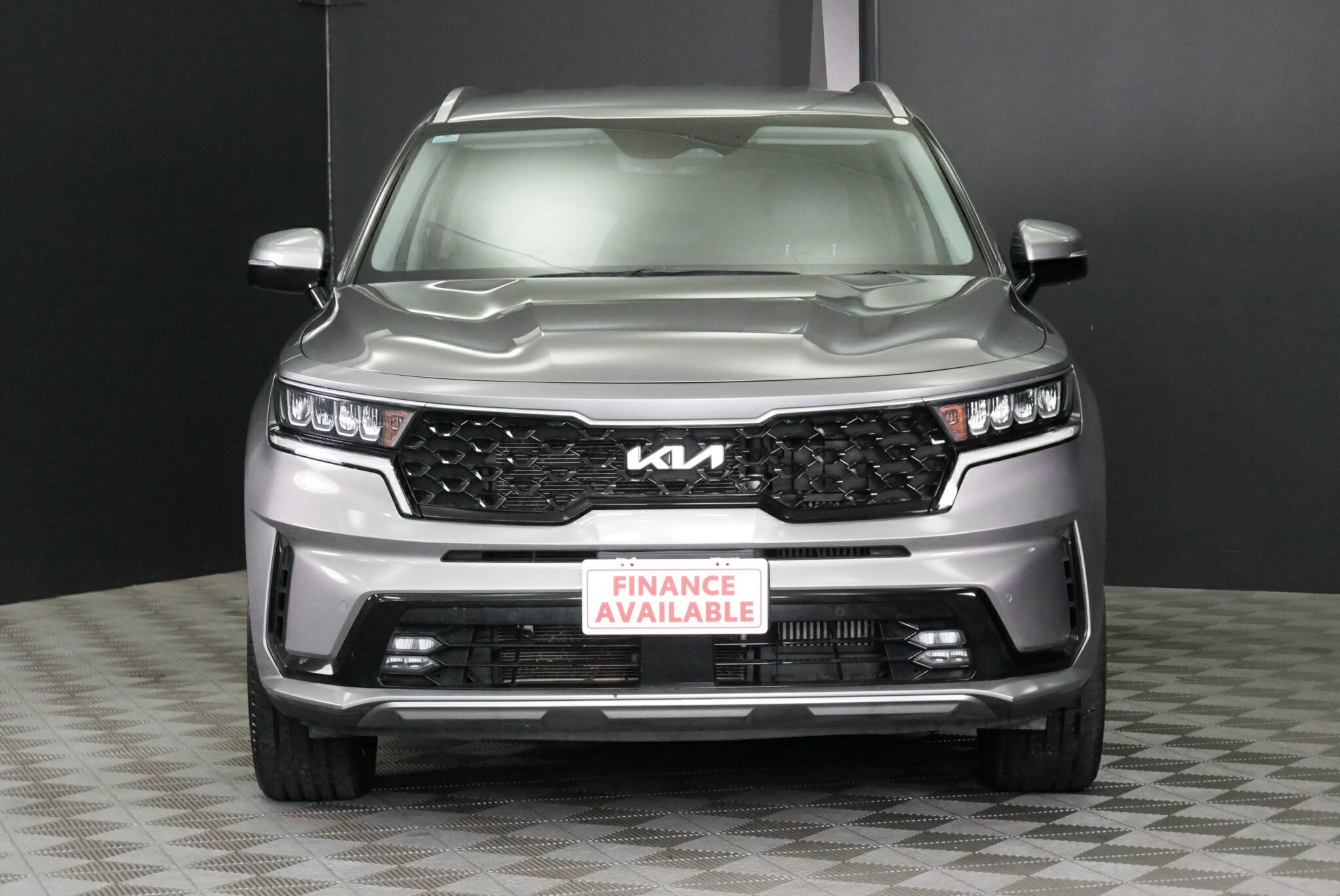 Kia Sorento image 2