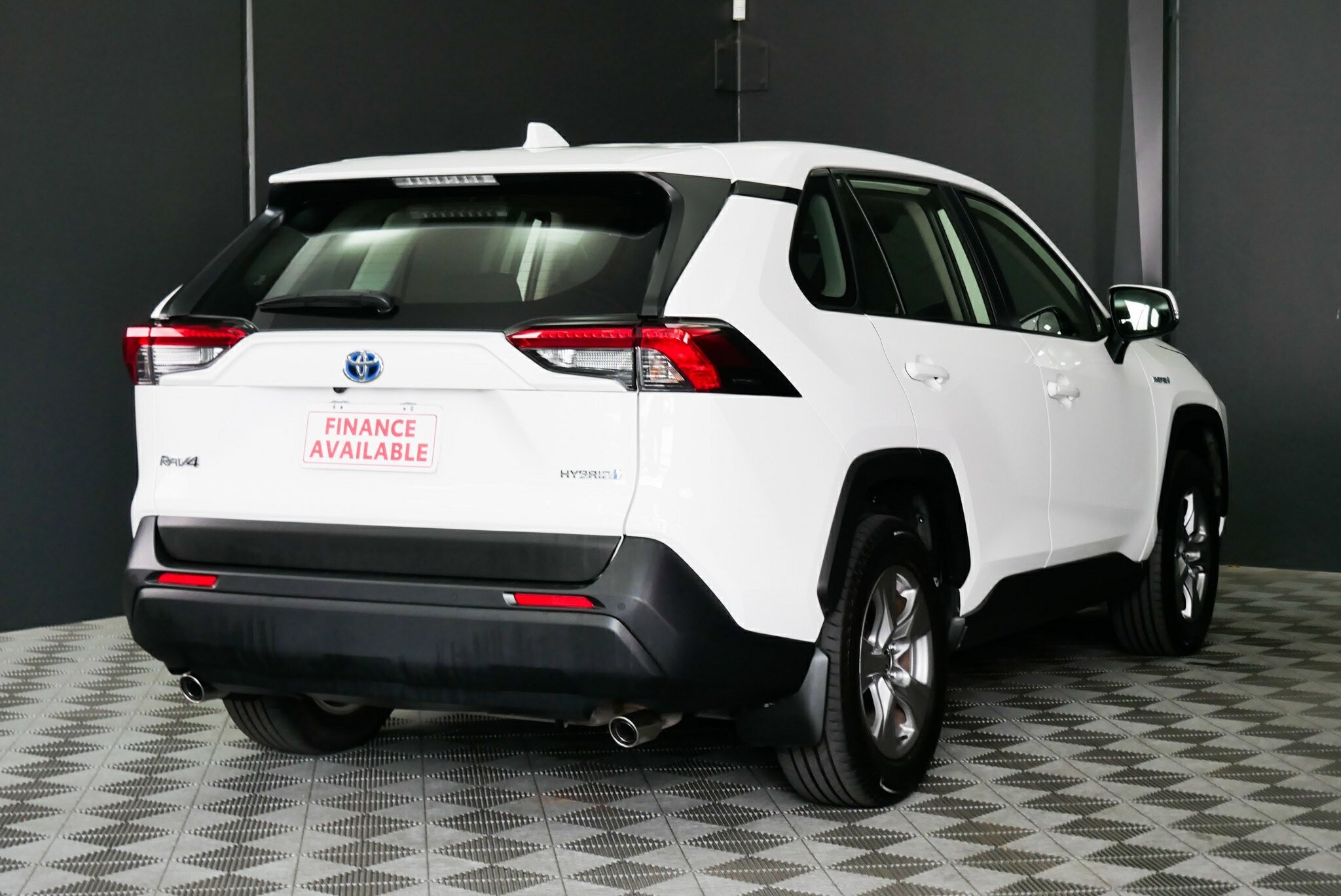 Toyota Rav4 image 4