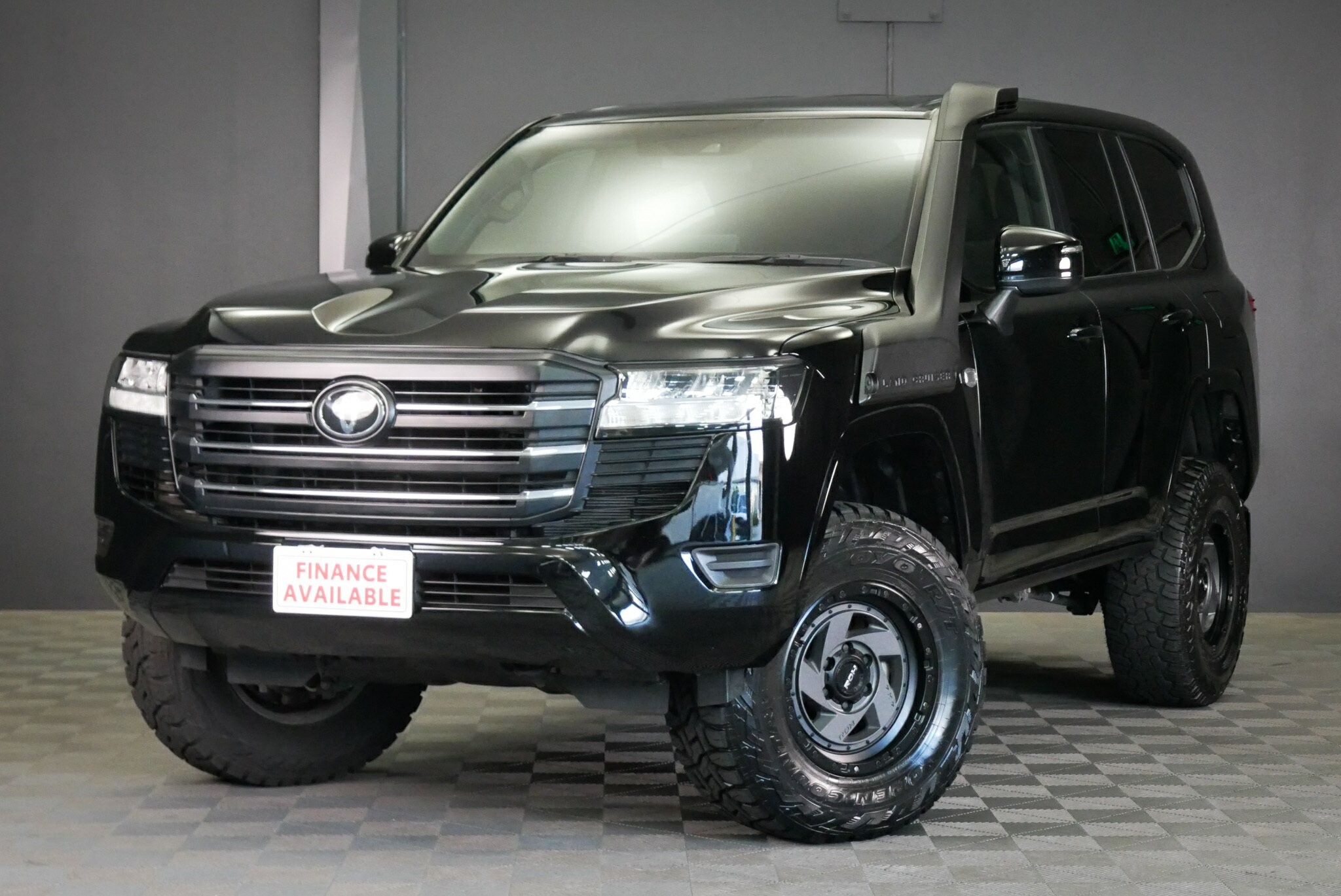 Toyota Landcruiser image 3