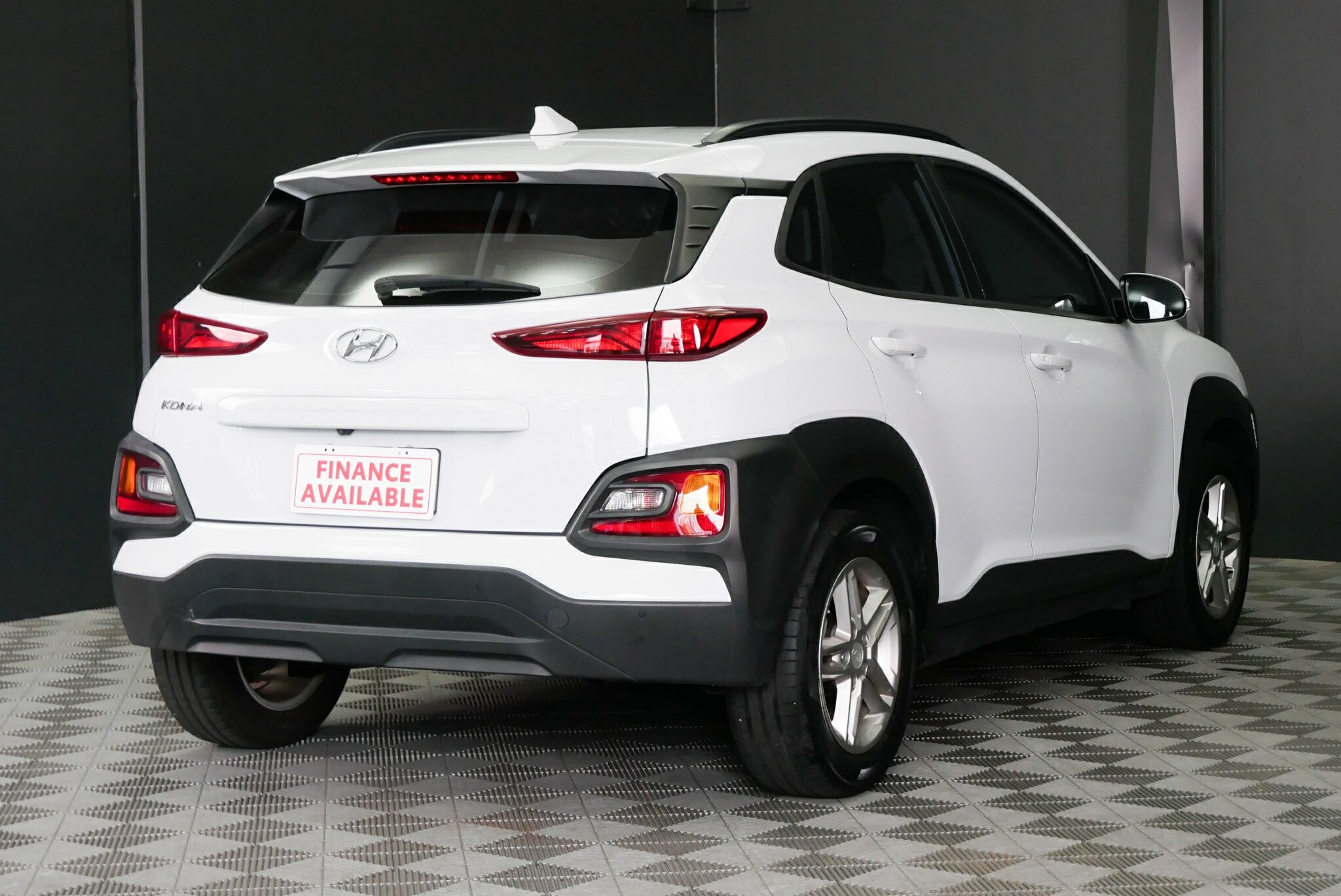 Hyundai Kona image 4