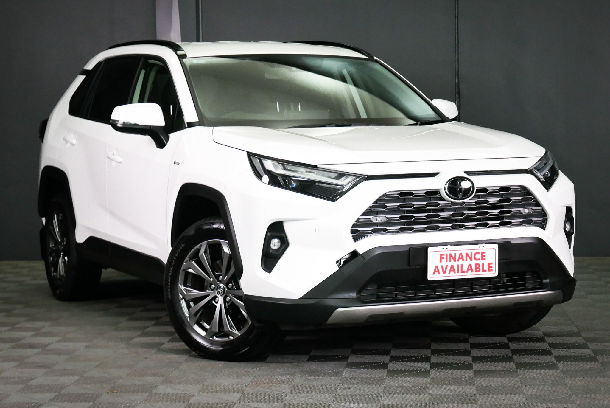 Toyota Rav4 image 1