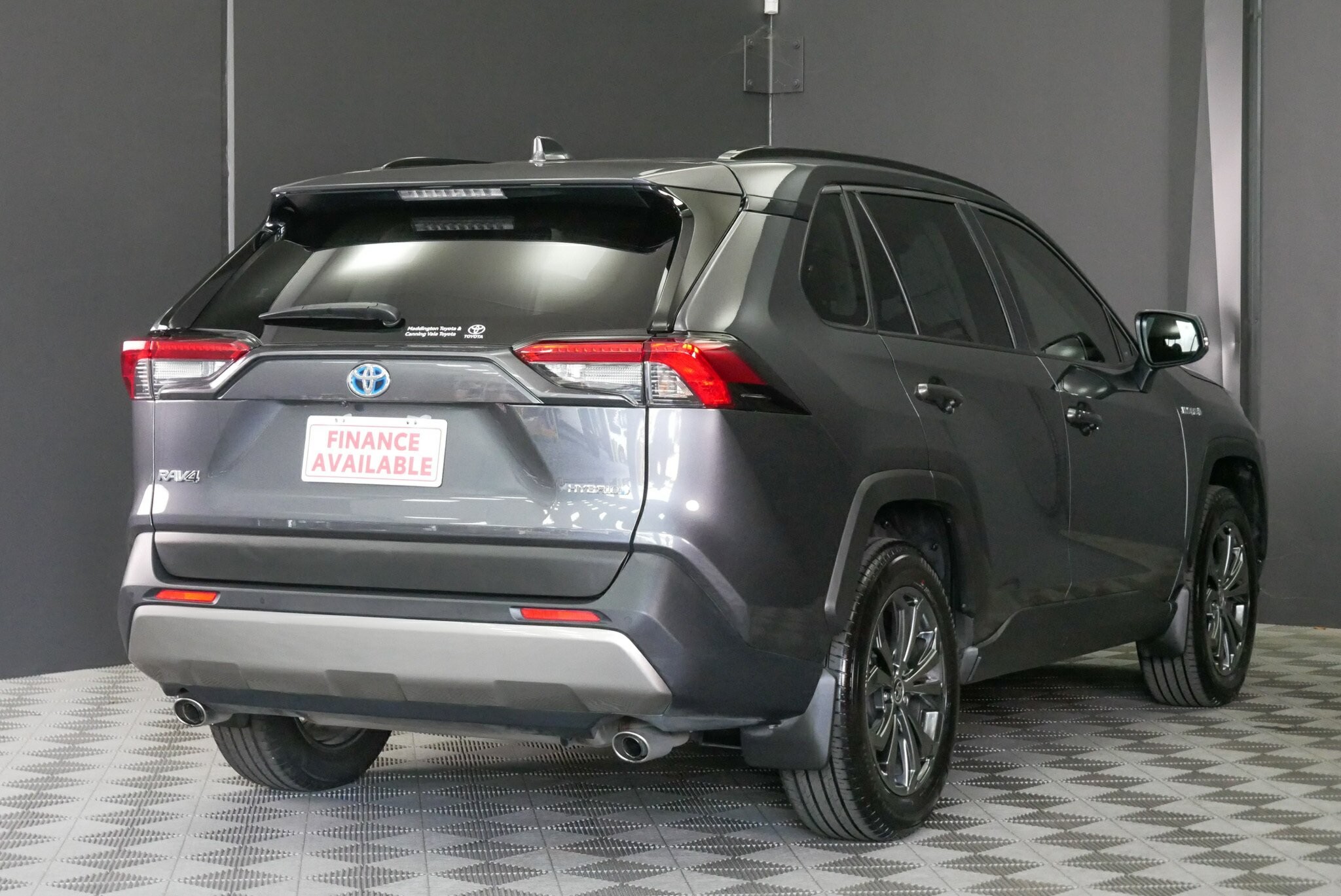 Toyota Rav4 image 4