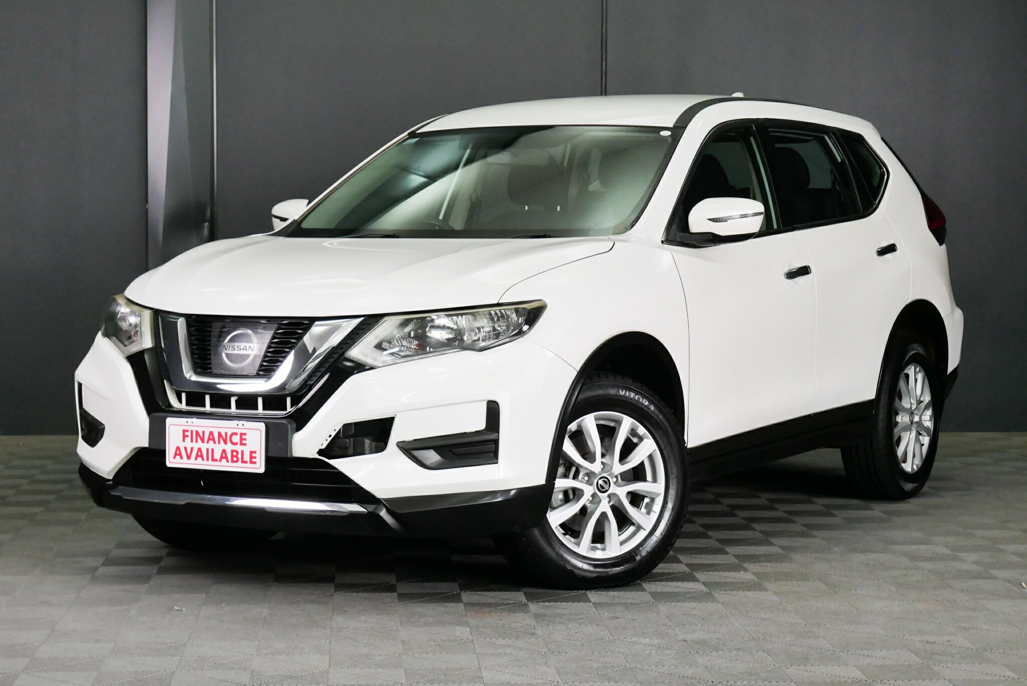 Nissan X-trail image 3