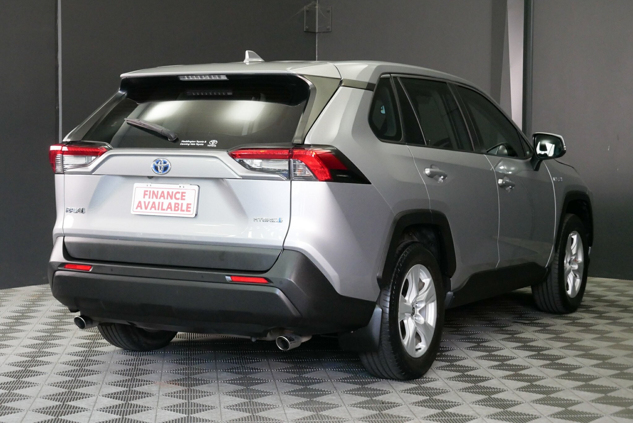 Toyota Rav4 image 4