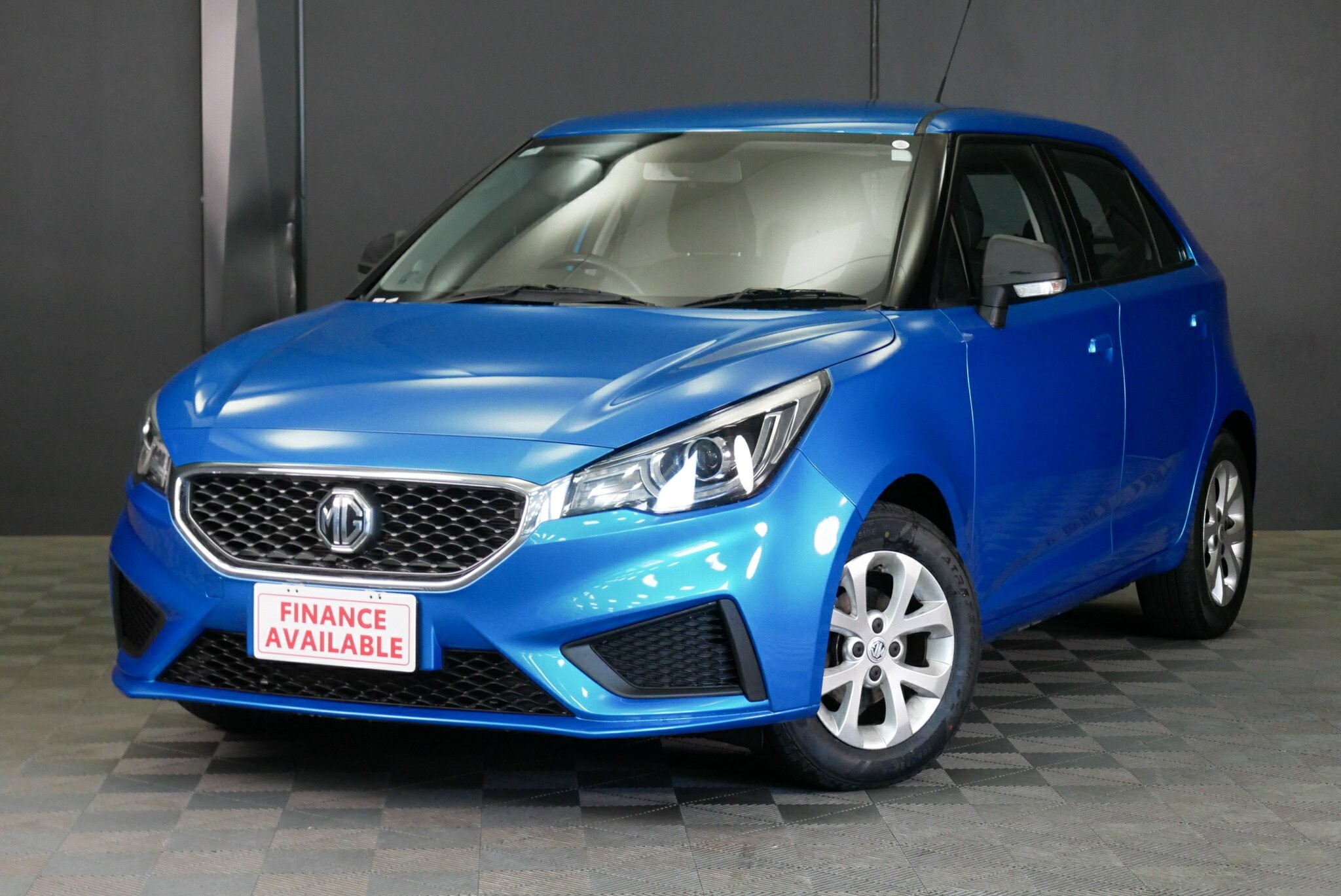 MG Mg3 image 3