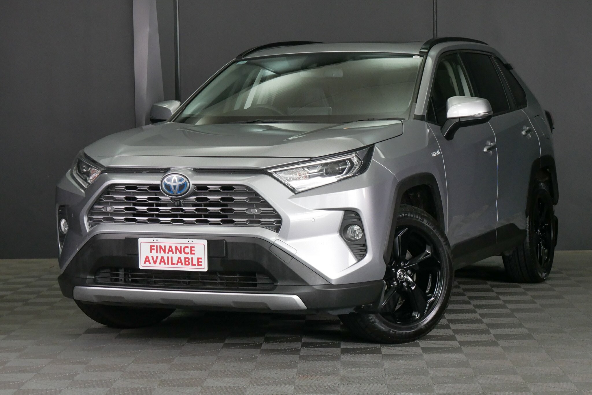 Toyota Rav4 image 3