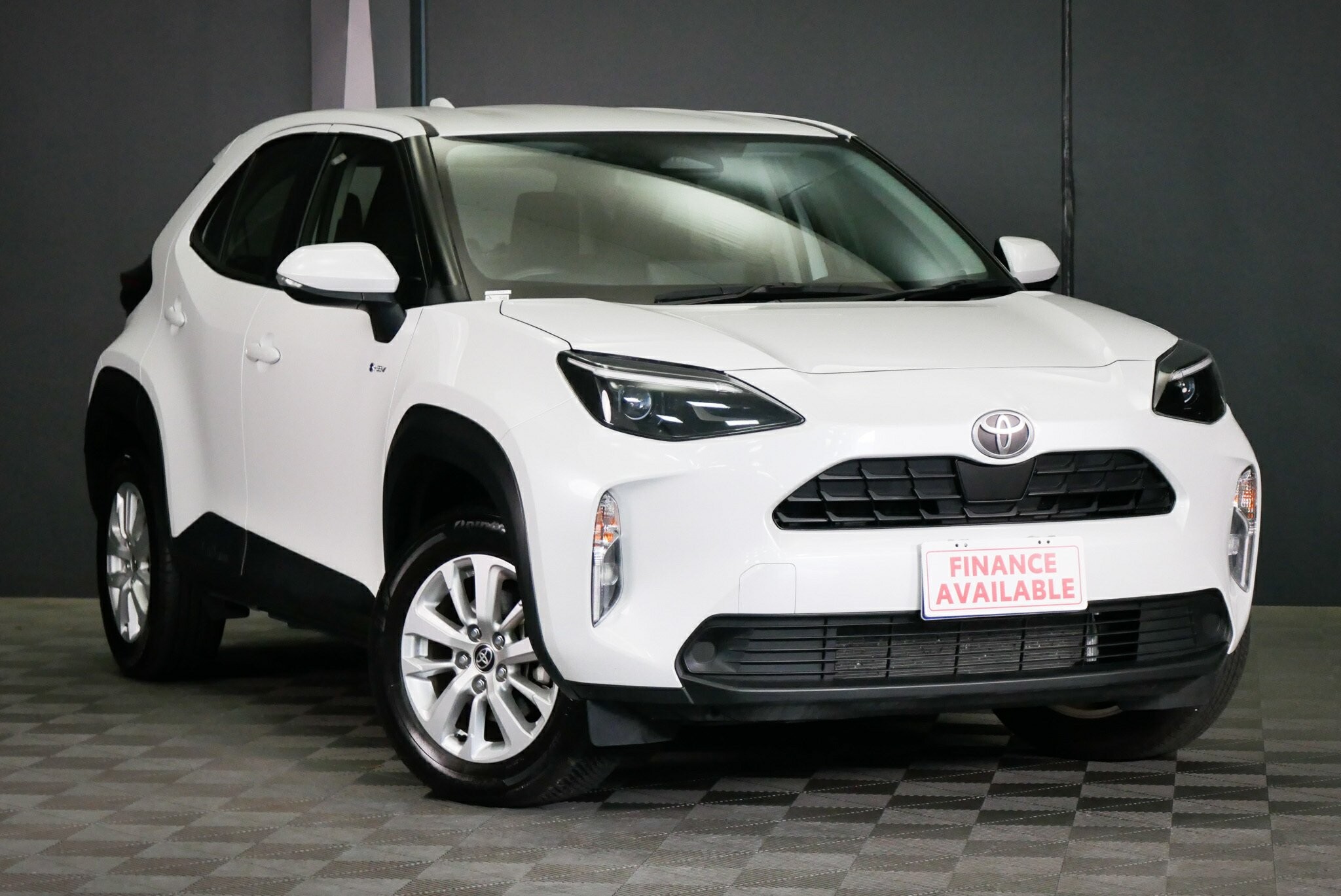 Toyota Yaris Cross image 1