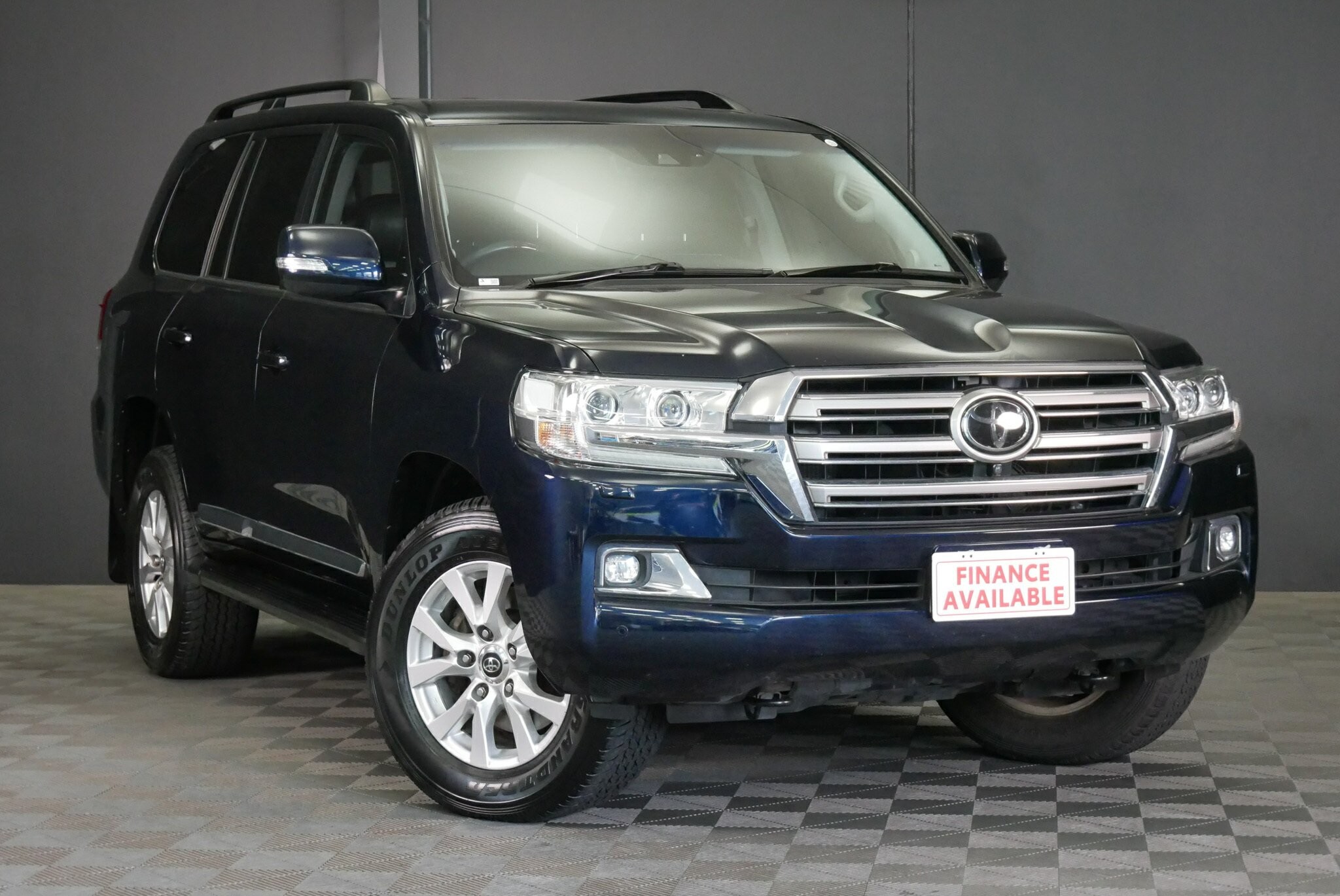 Toyota Landcruiser image 1