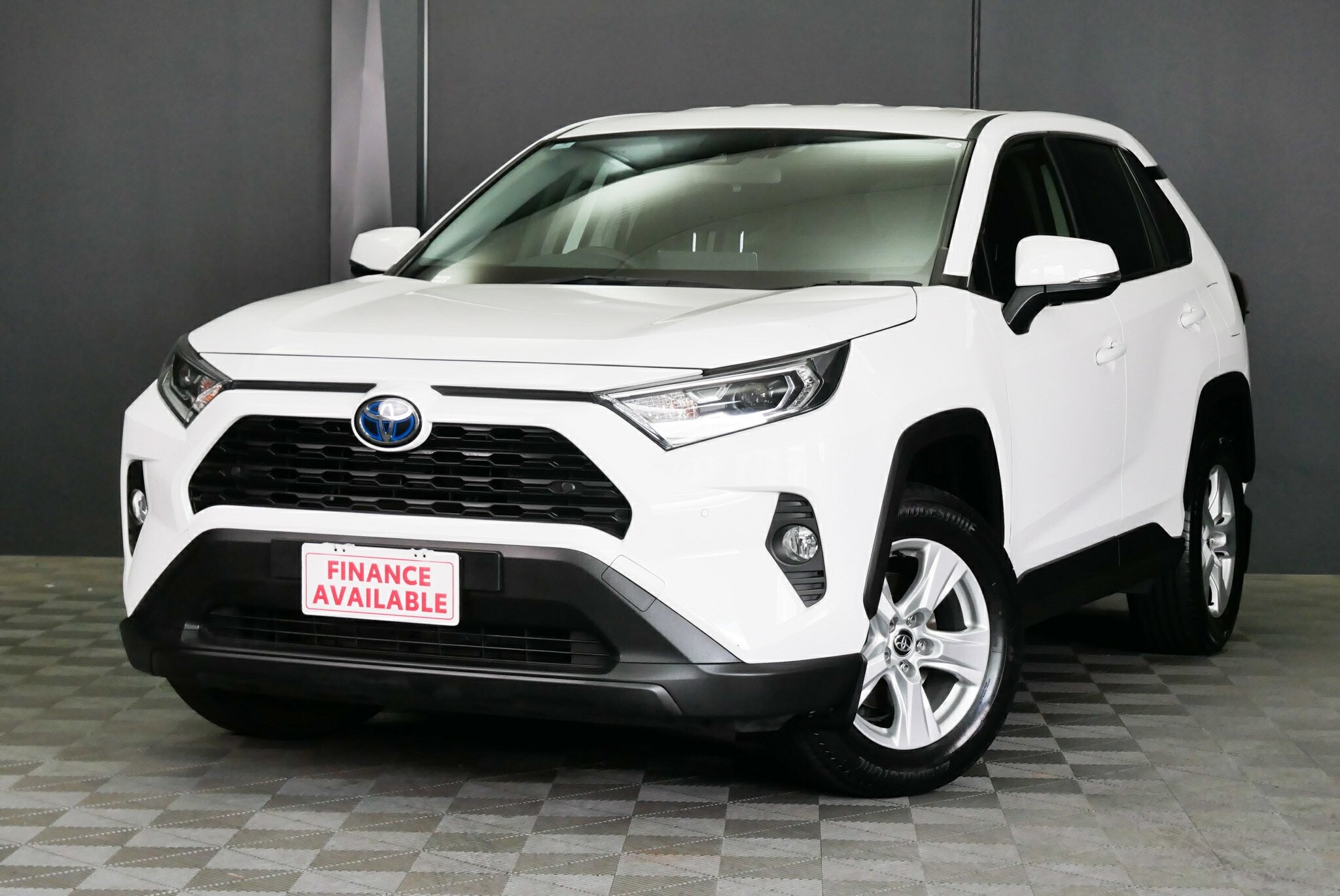 Toyota Rav4 image 3