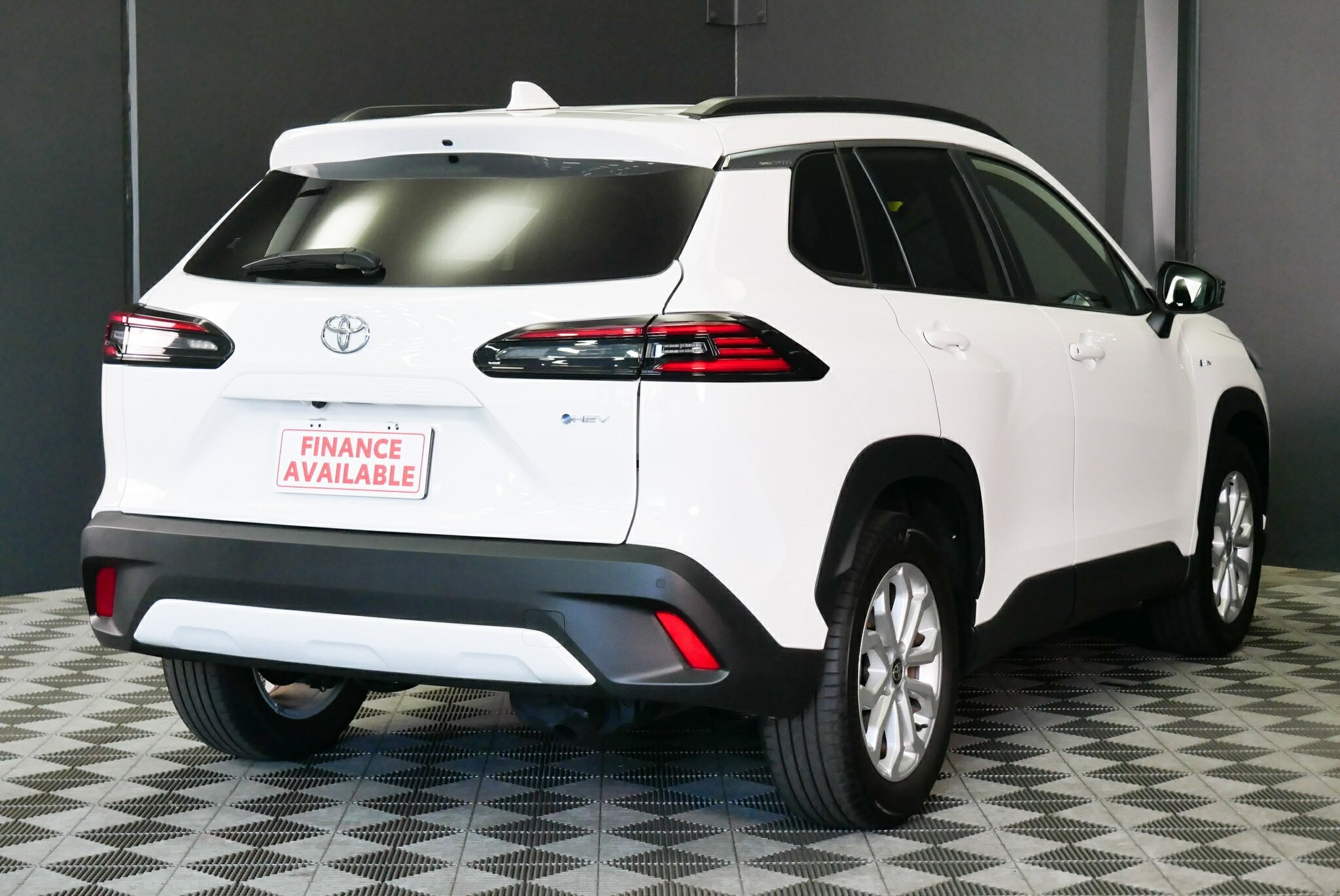 Toyota Corolla Cross image 4