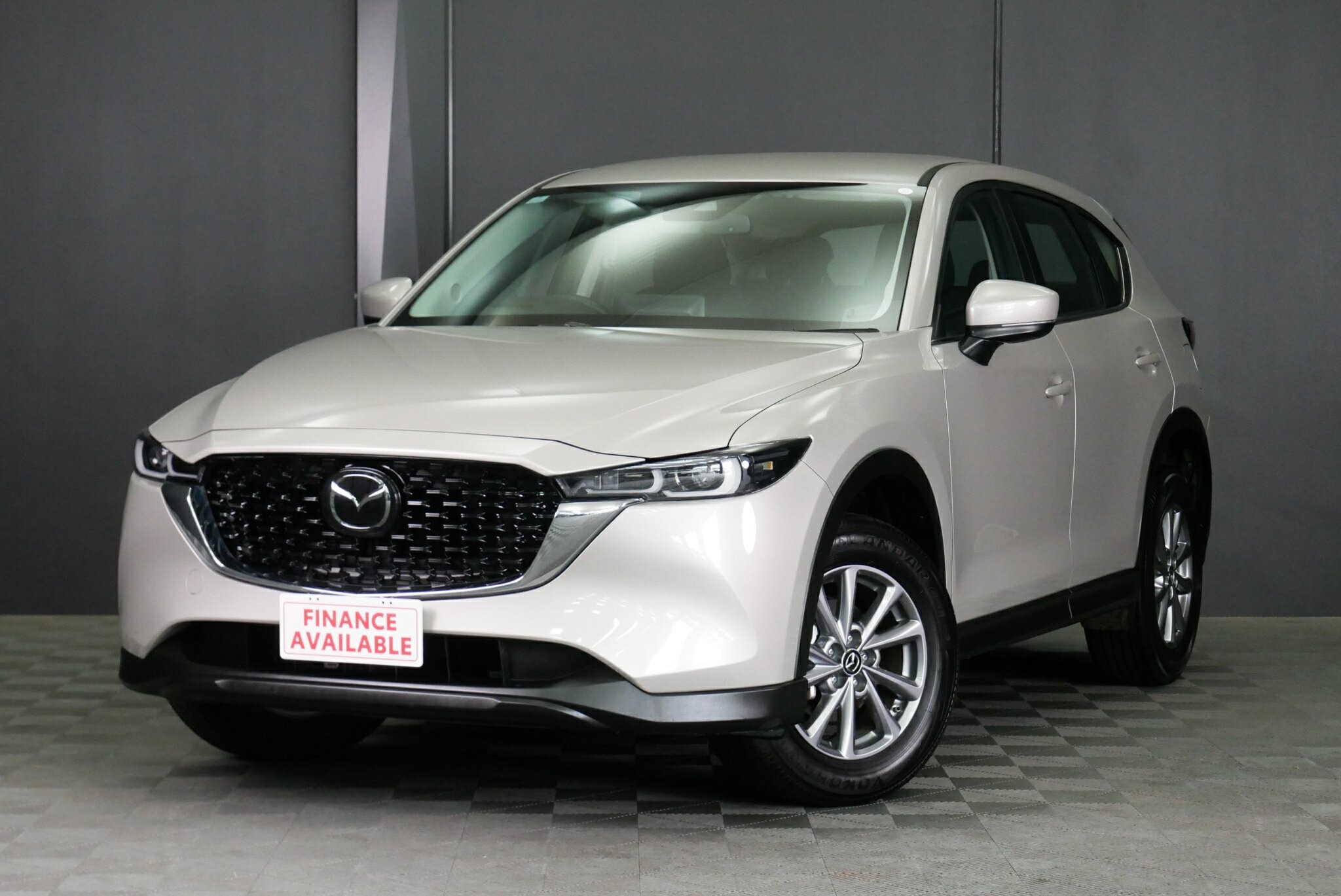 Mazda Cx-5 image 3
