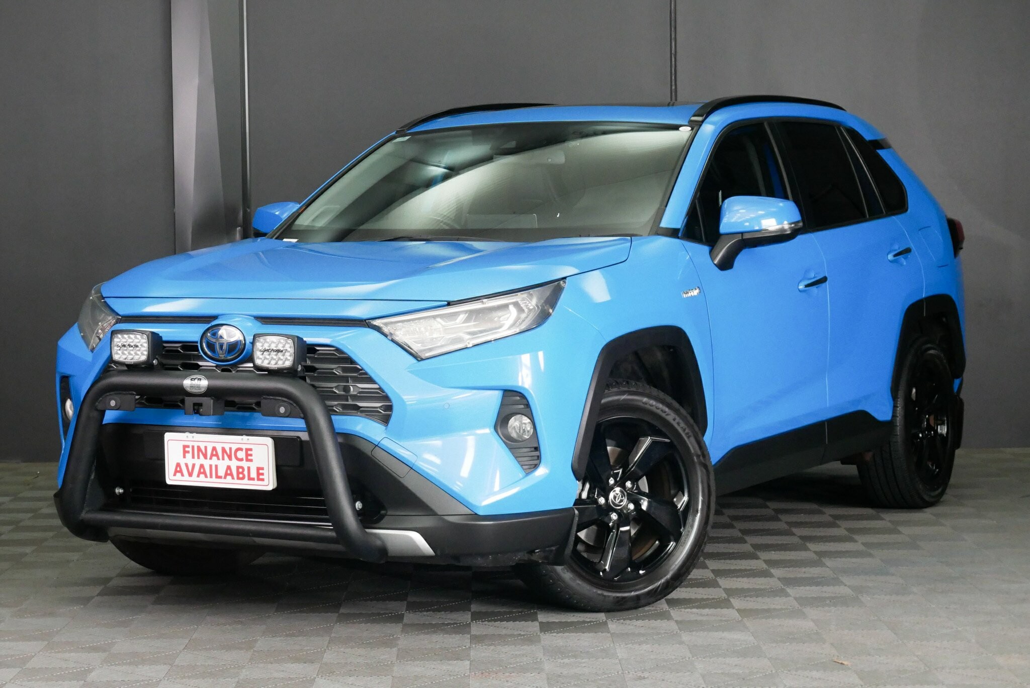Toyota Rav4 image 3