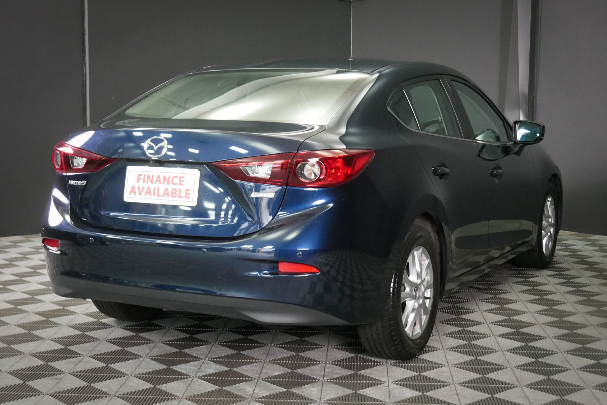 Mazda 3 image 4