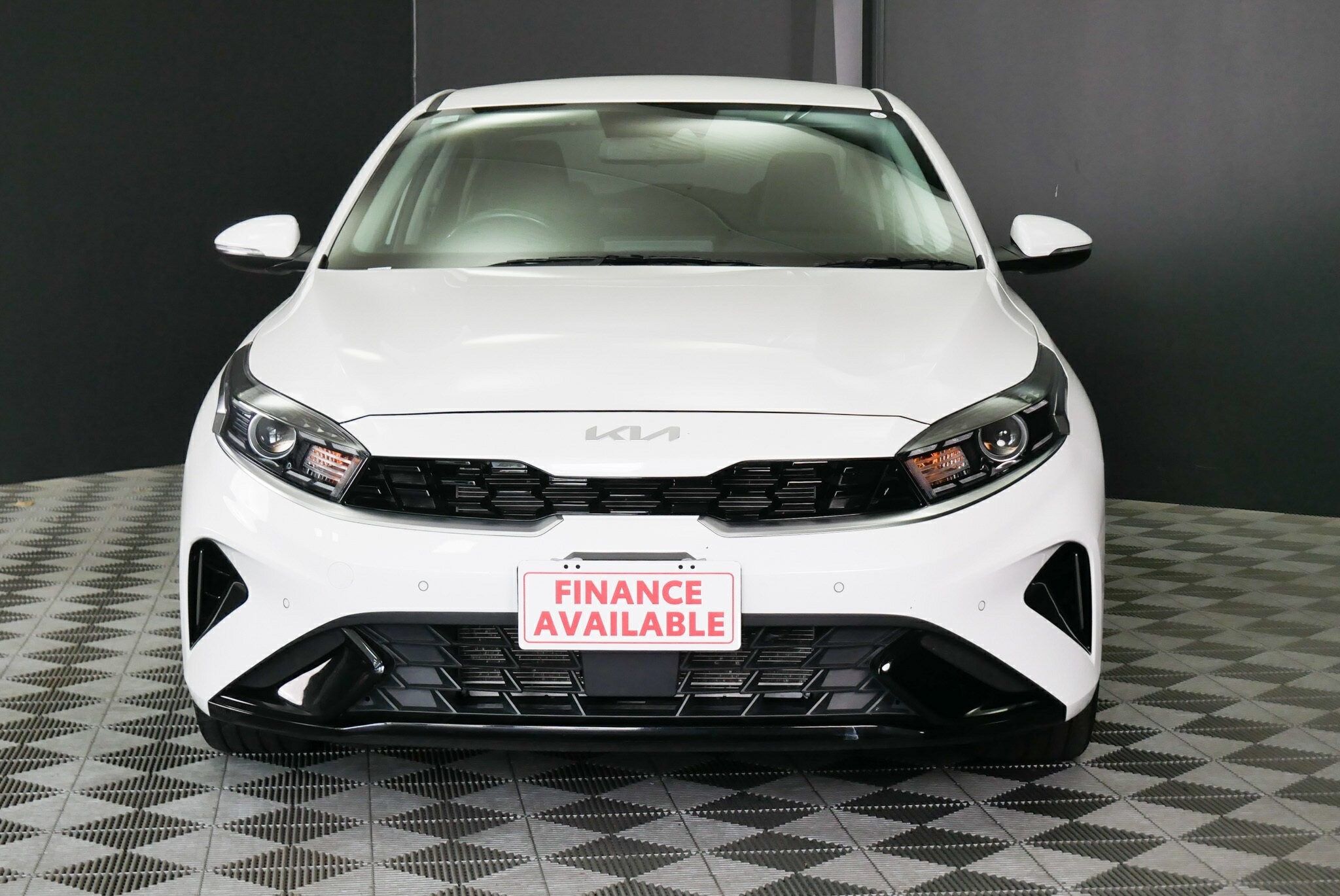 Kia Cerato image 2