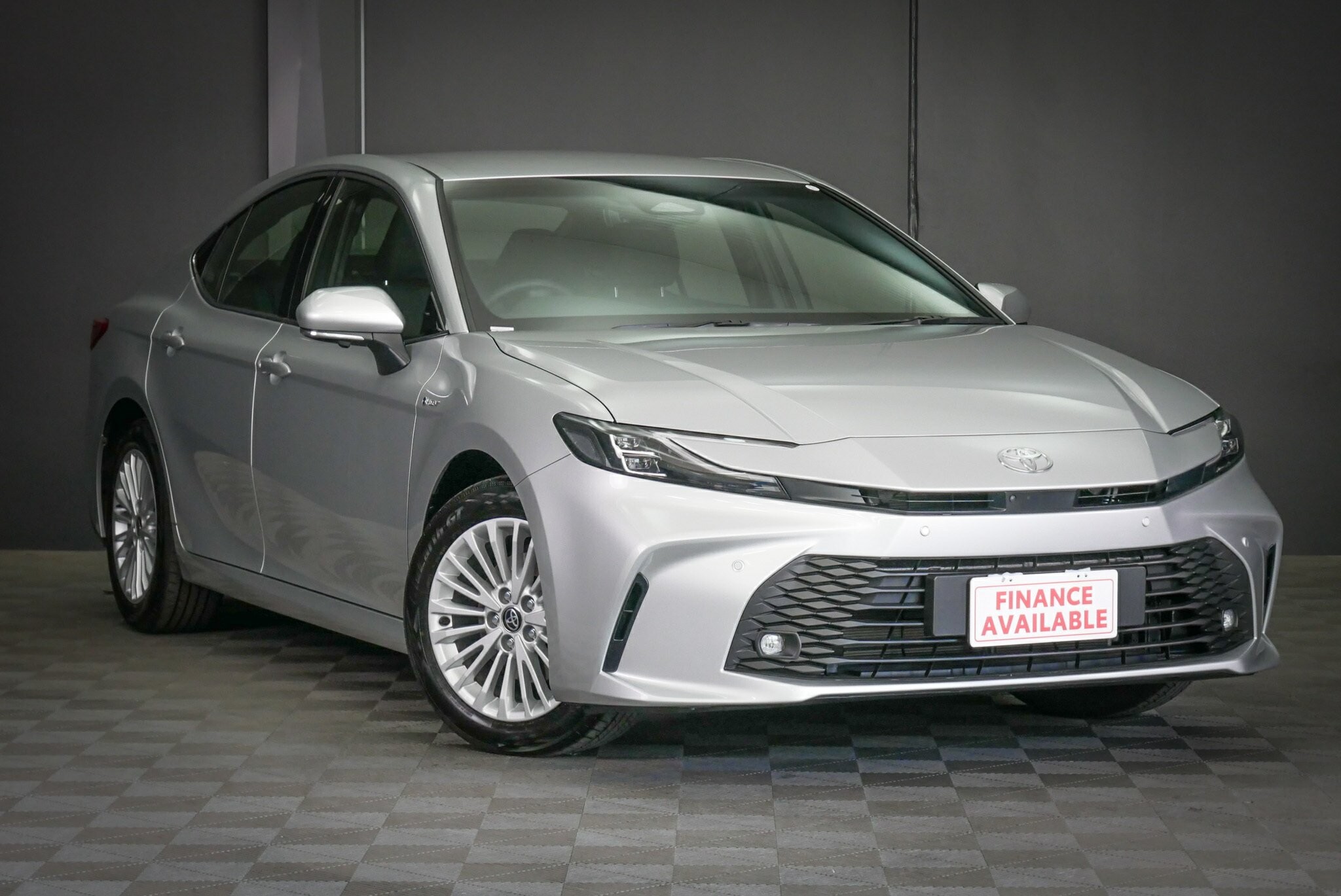 Toyota Camry 2.5l Hybrid Cvt Ascent image 1