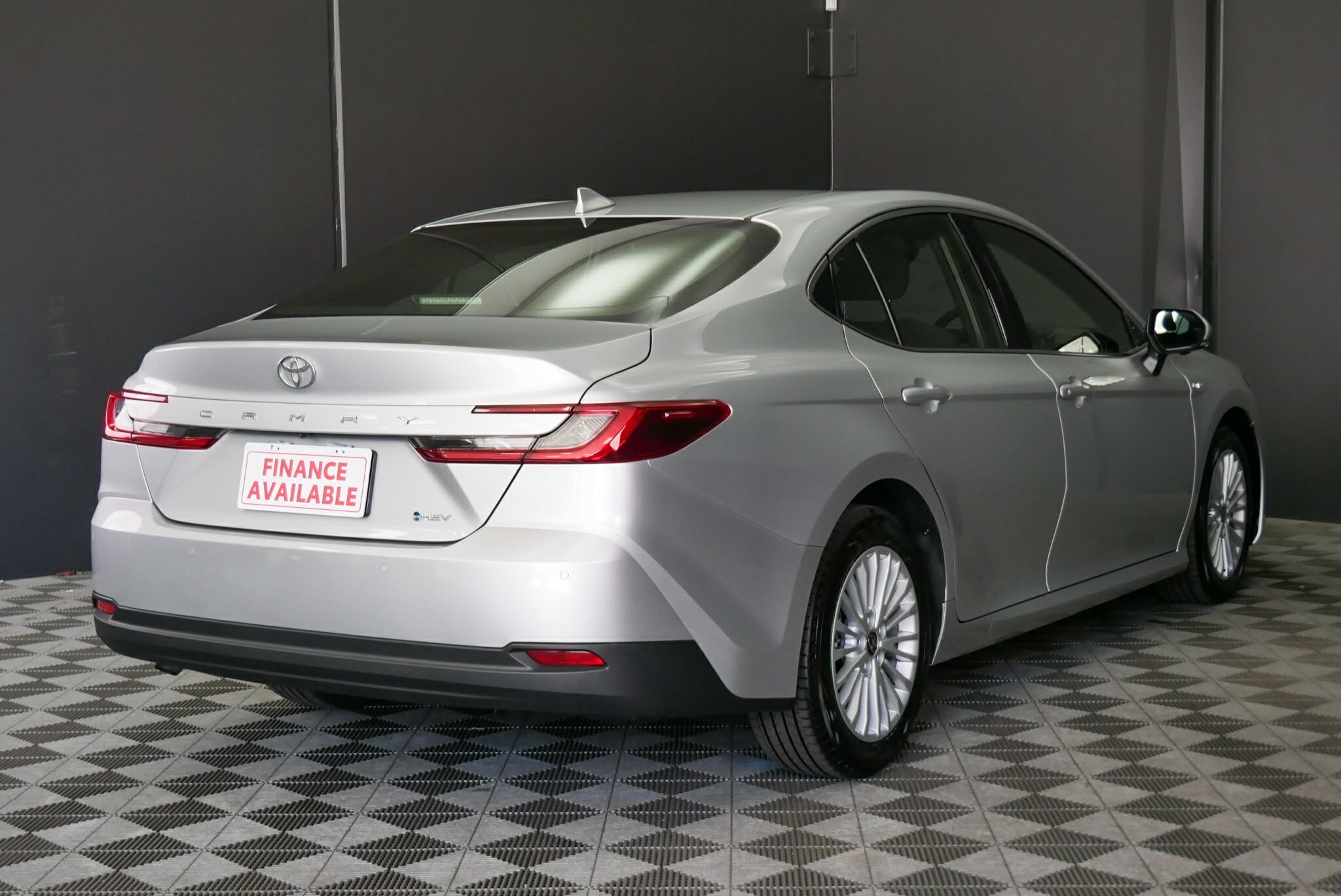 Toyota Camry 2.5l Hybrid Cvt Ascent image 4
