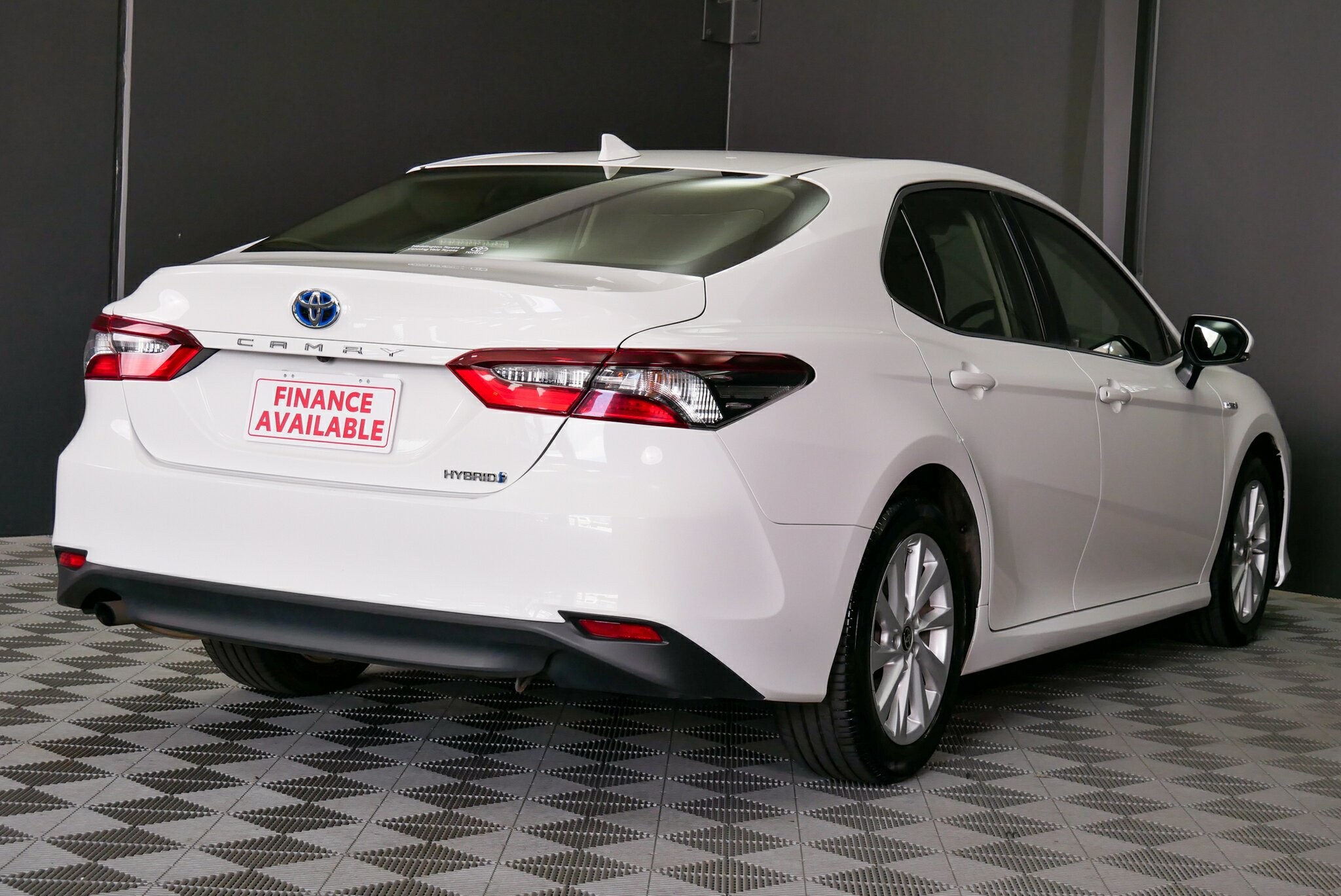 Toyota Camry 2.5l Hybrid Cvt Ascent image 4