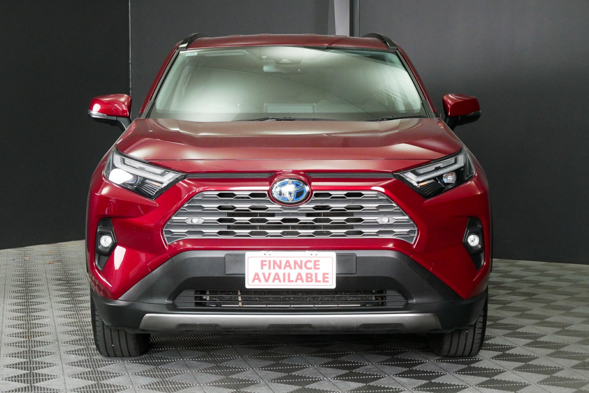 Toyota Rav4 image 2