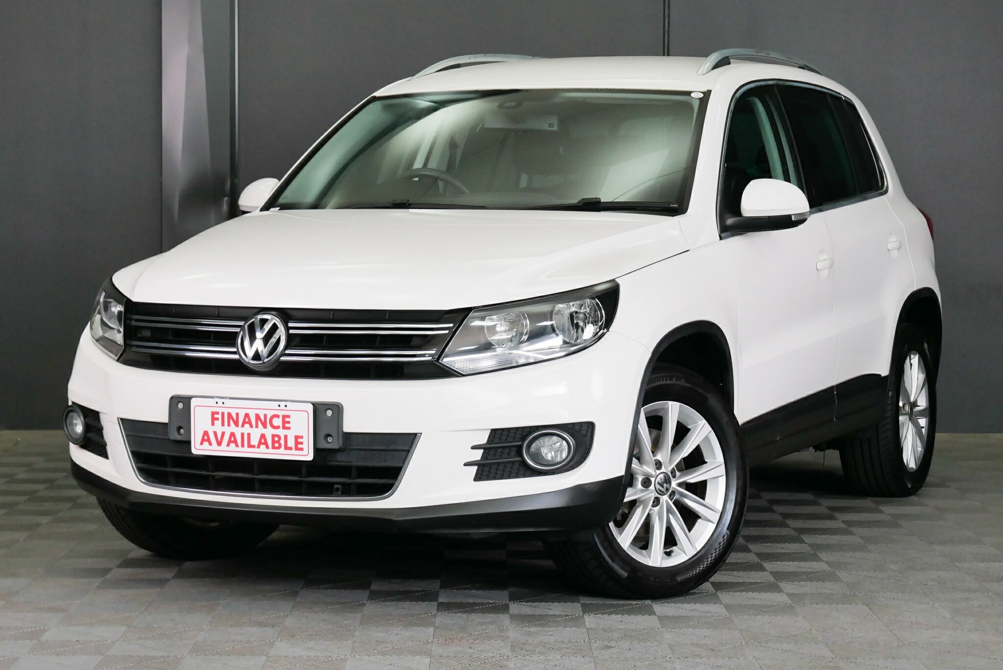 Volkswagen Tiguan image 3