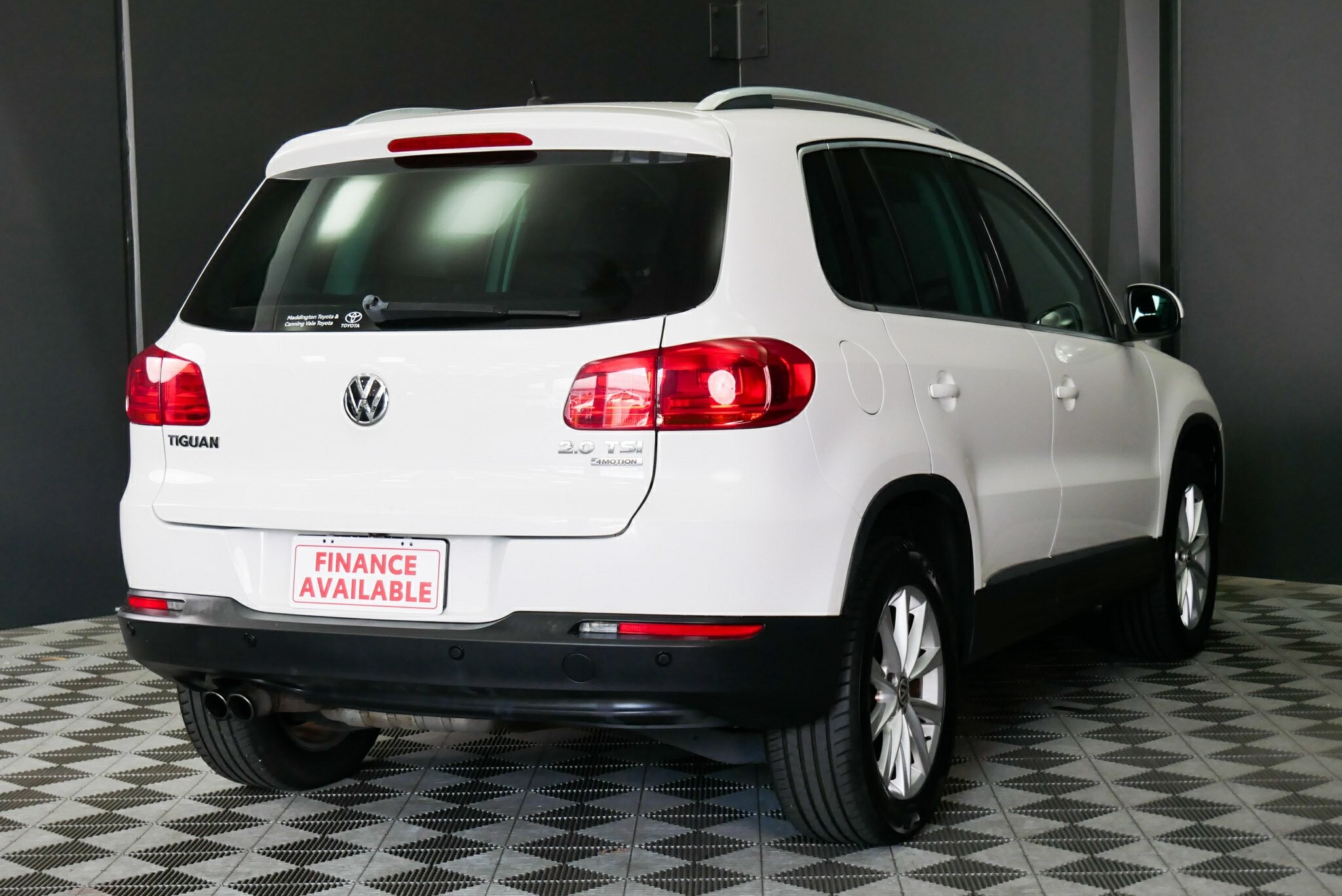 Volkswagen Tiguan image 4