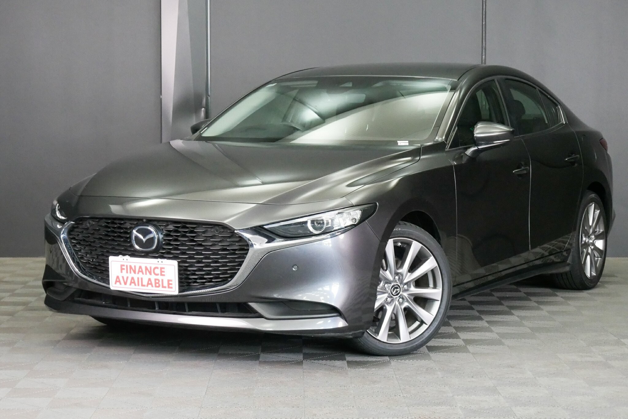 Mazda 3 image 3