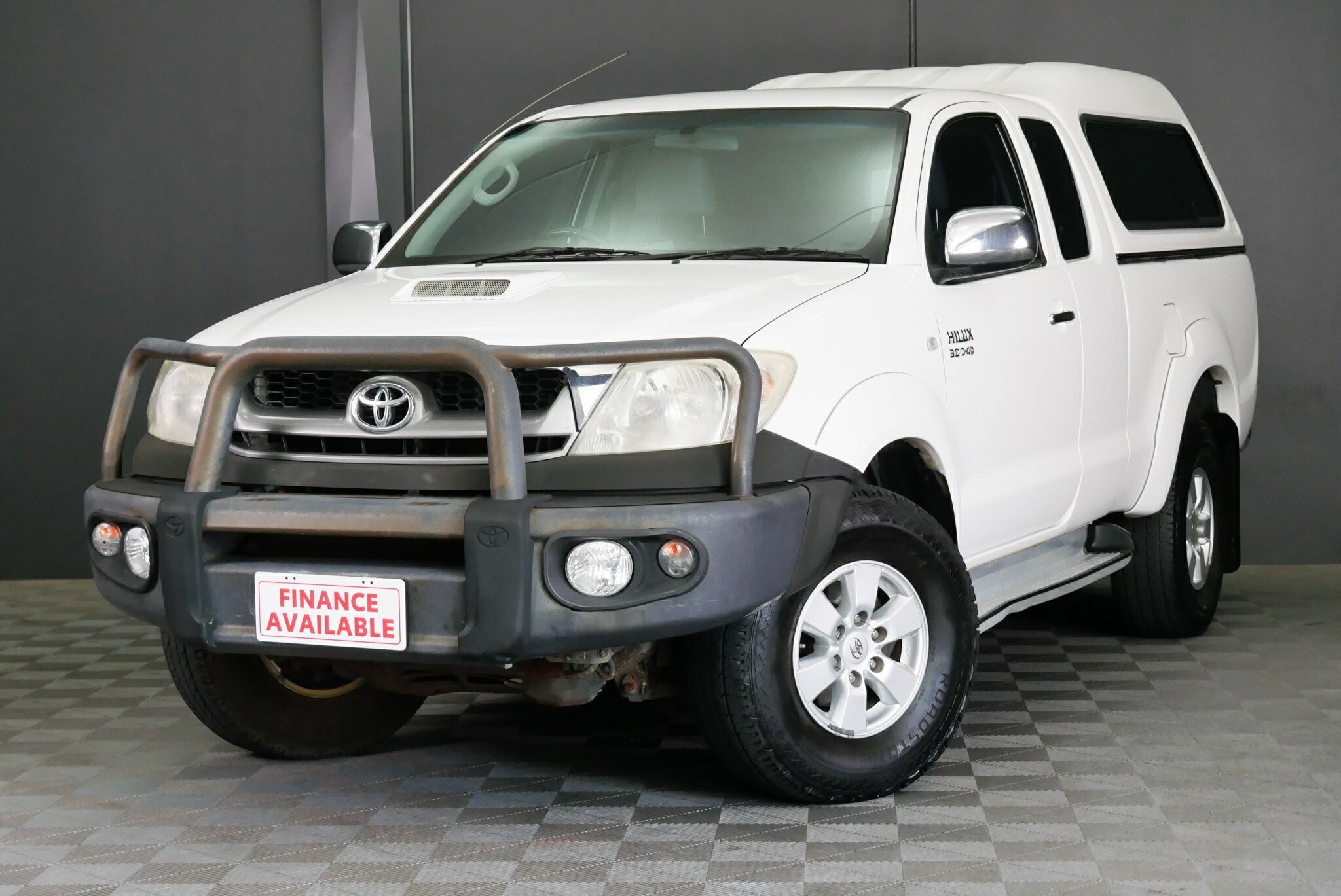 Toyota Hilux image 3