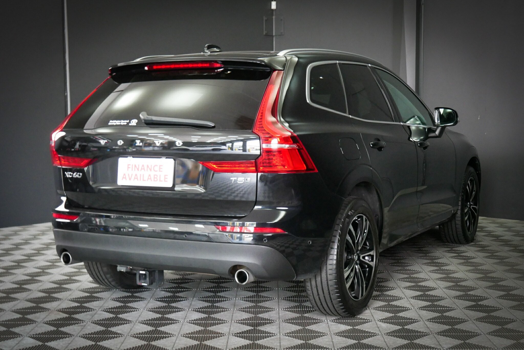 Volvo Xc60 image 4