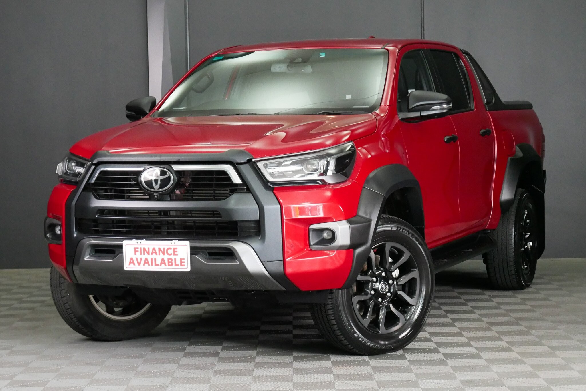 Toyota Hilux image 3