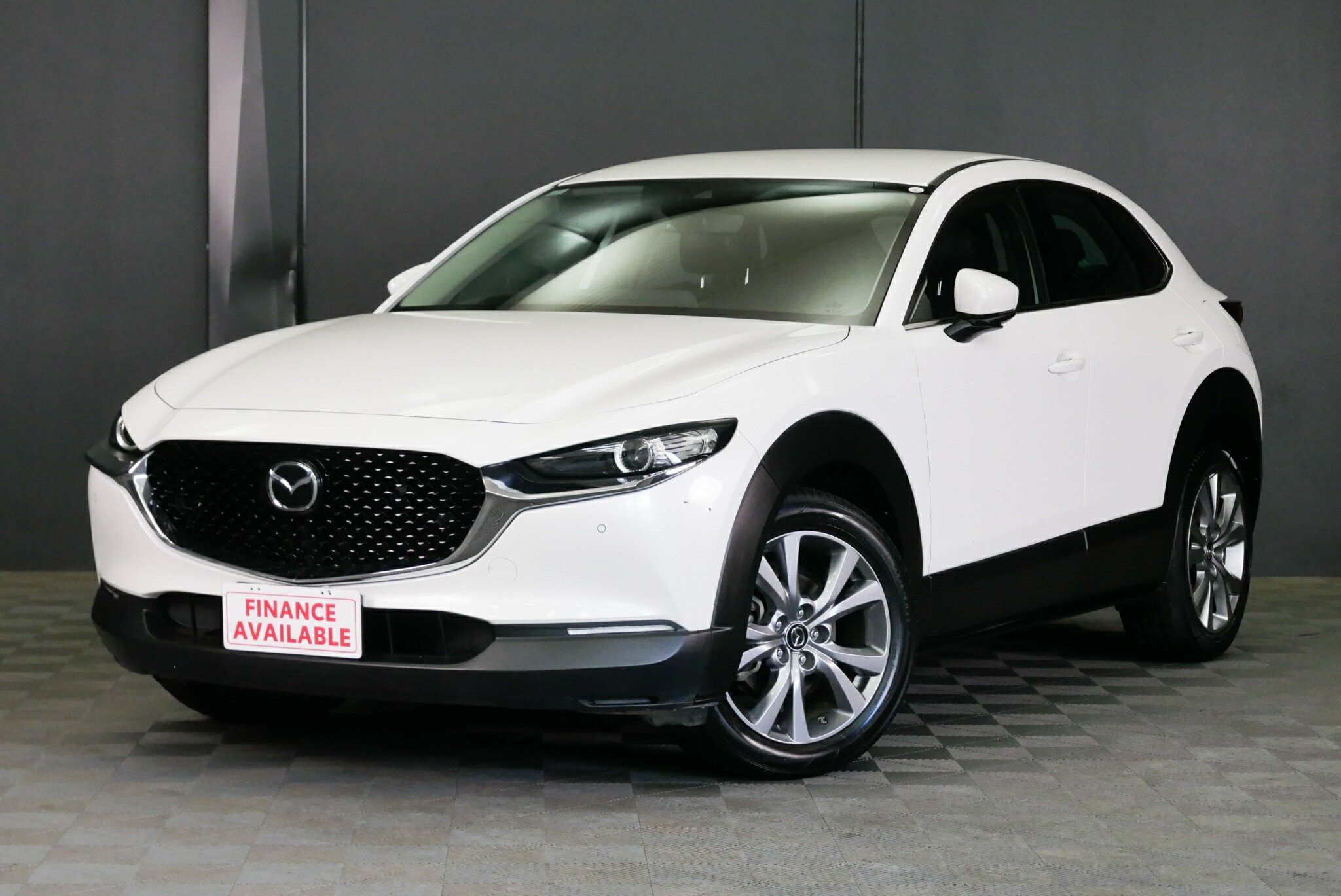 Mazda Cx-30 image 3