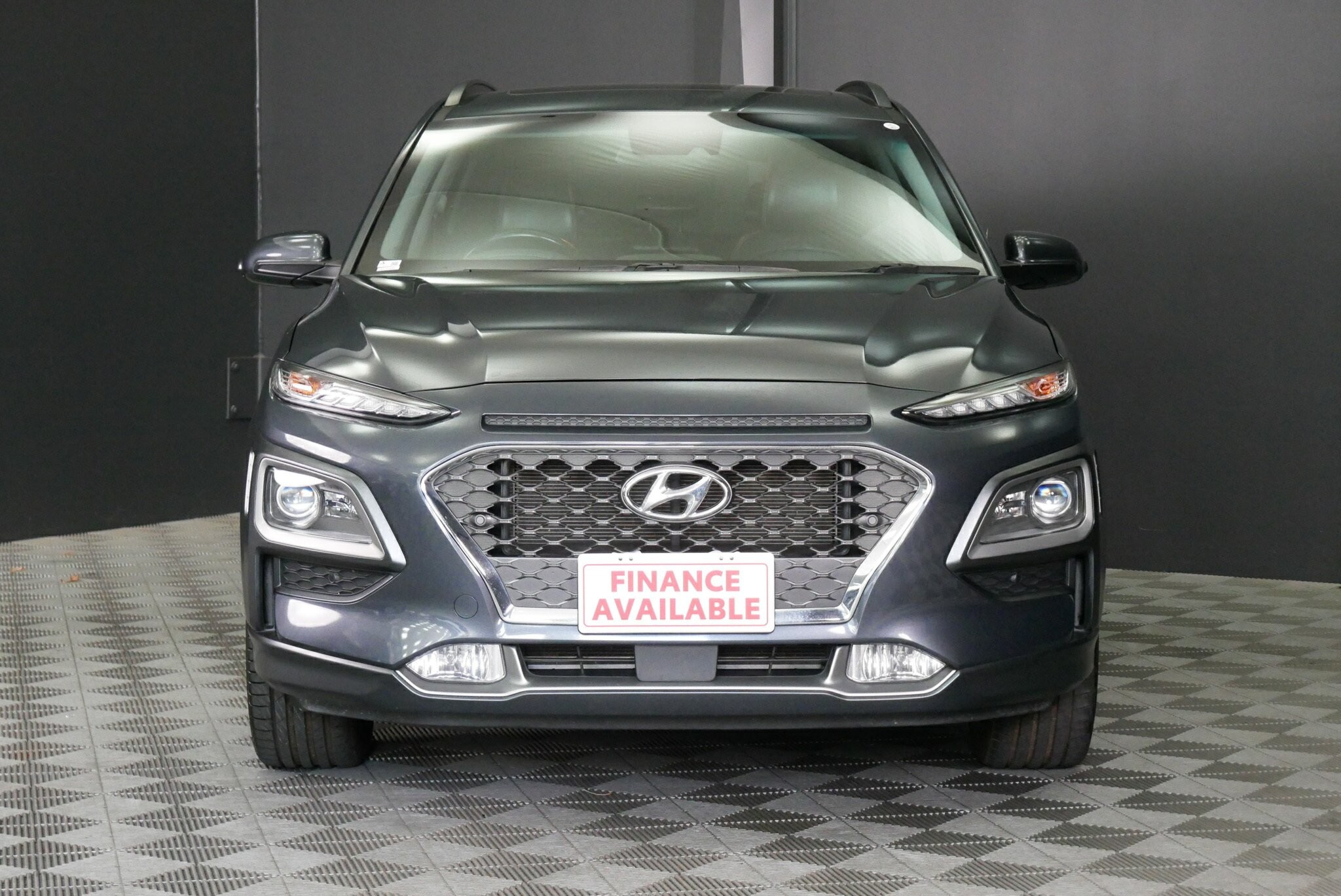 Hyundai Kona image 2