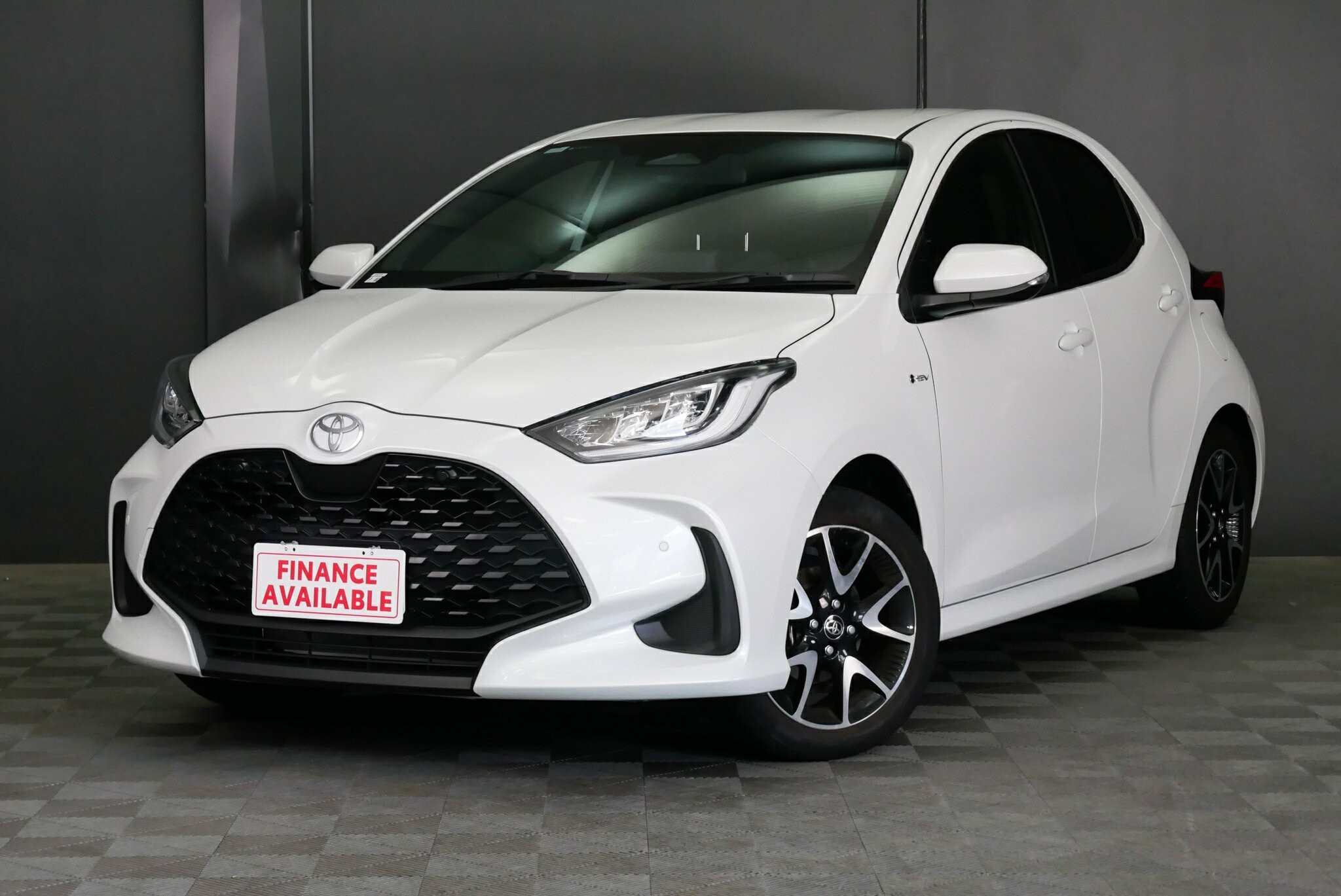 Toyota Yaris image 3