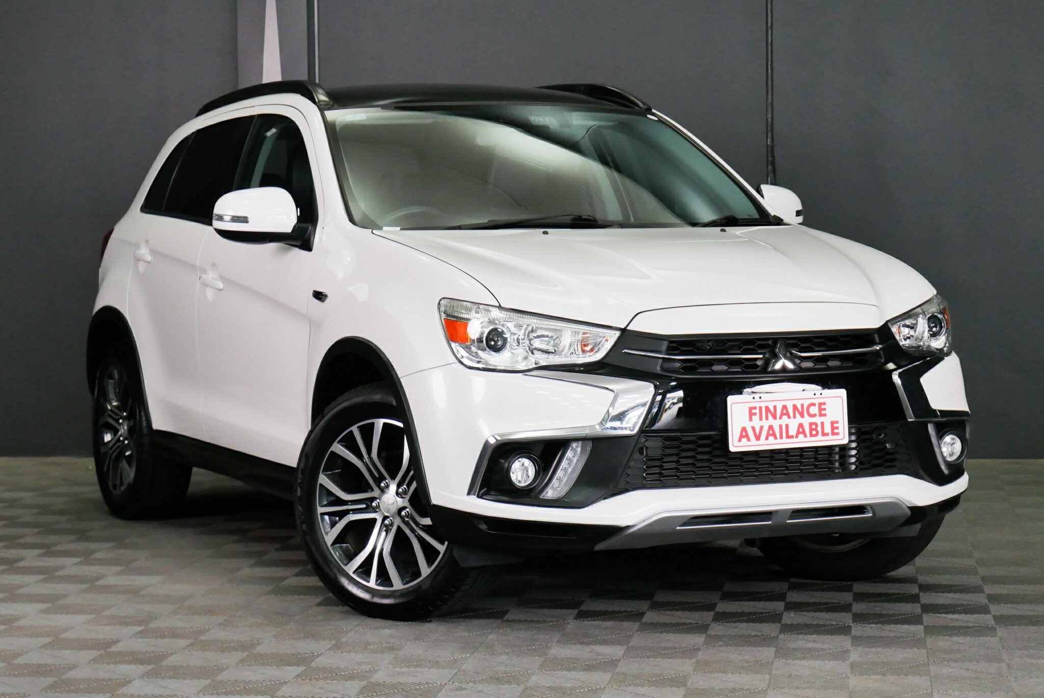 Mitsubishi Asx image 1