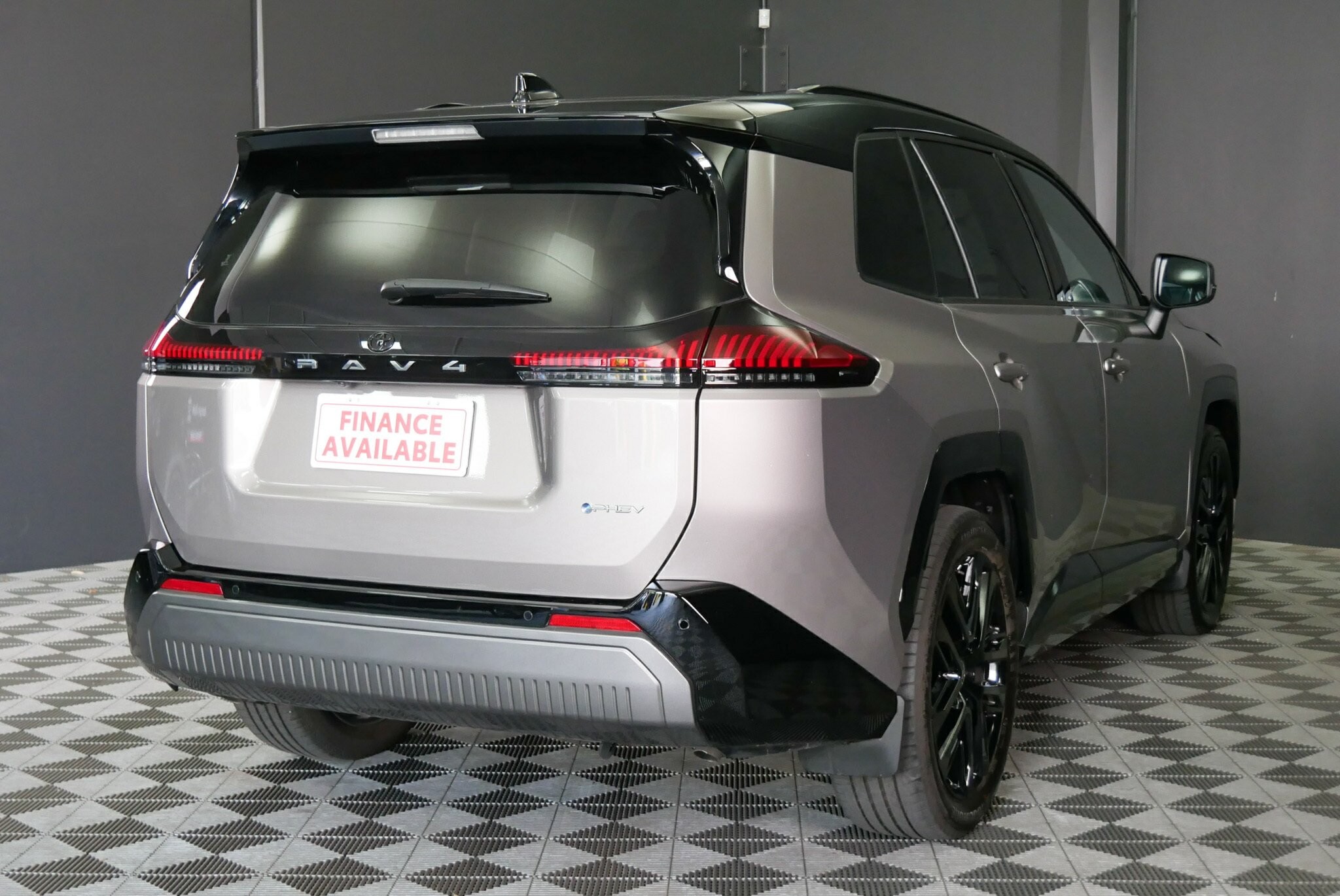 Toyota Rav4 image 4