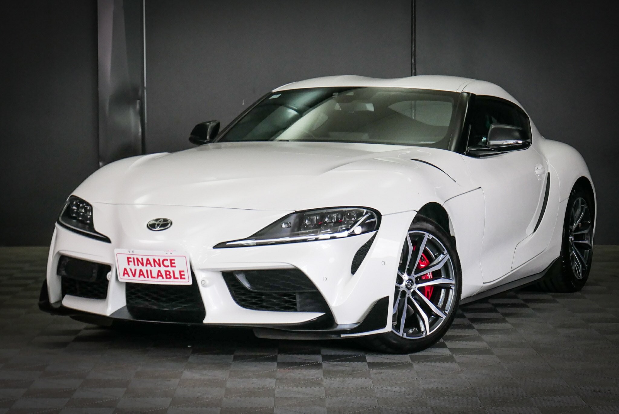 Toyota Supra image 3