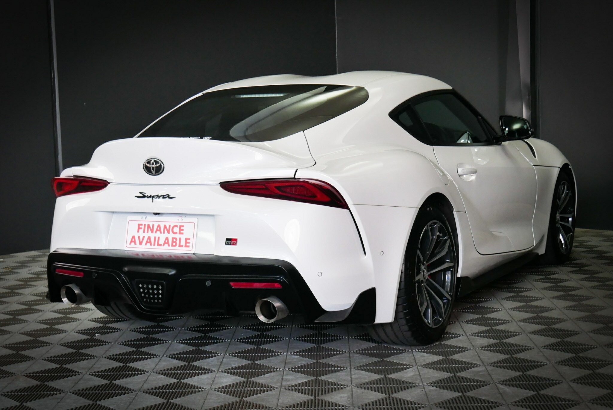 Toyota Supra image 4