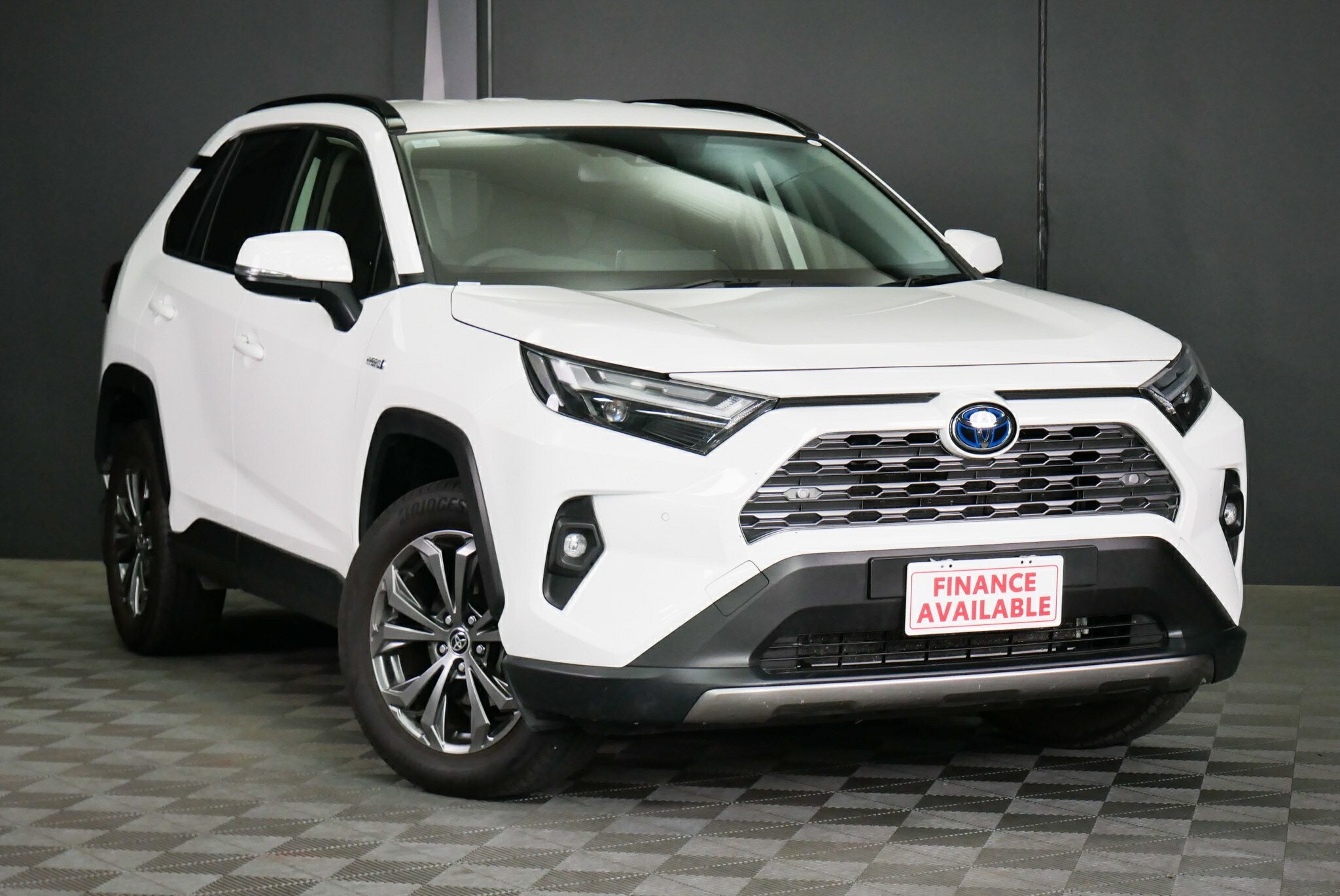 Toyota Rav4 image 1