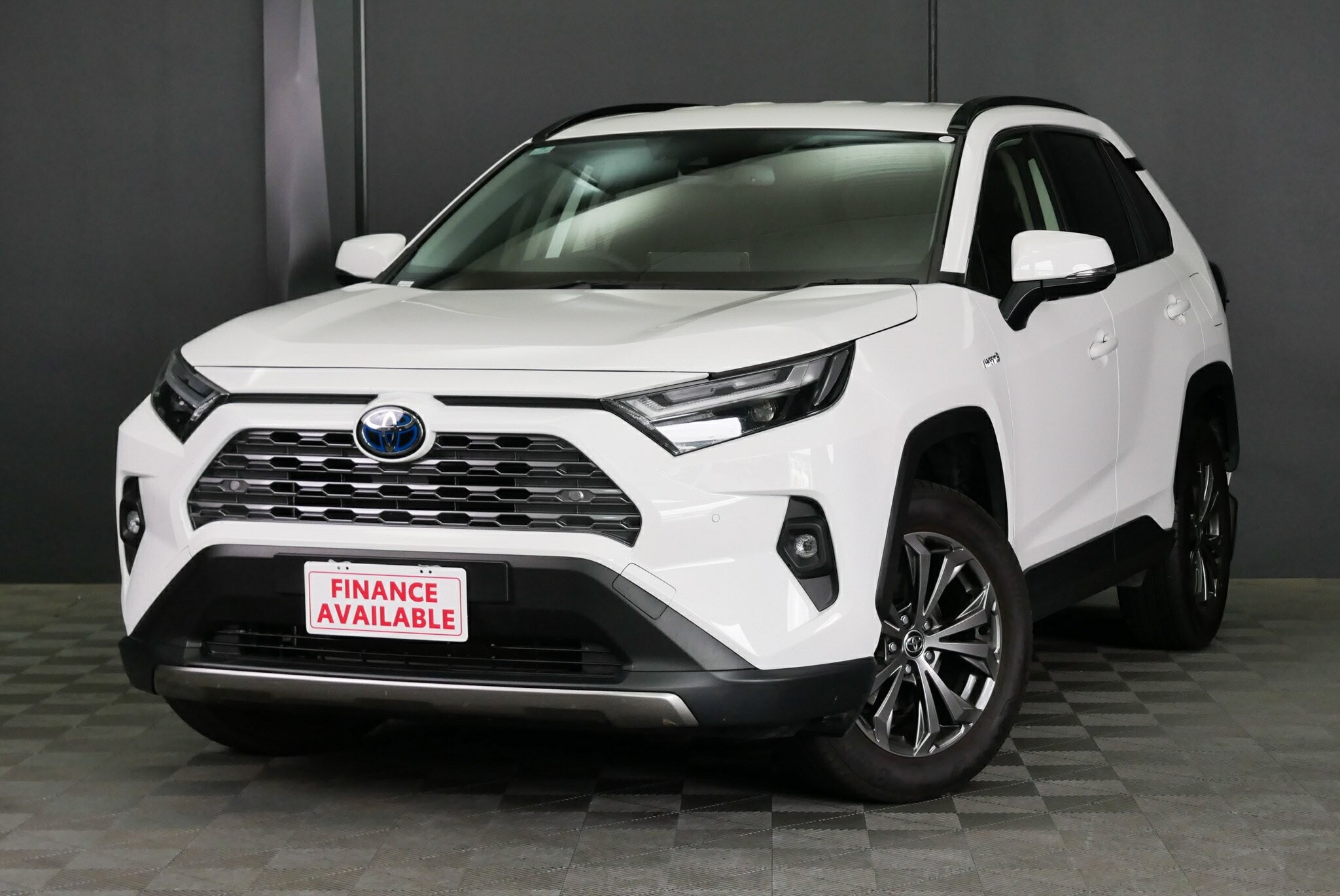 Toyota Rav4 image 3