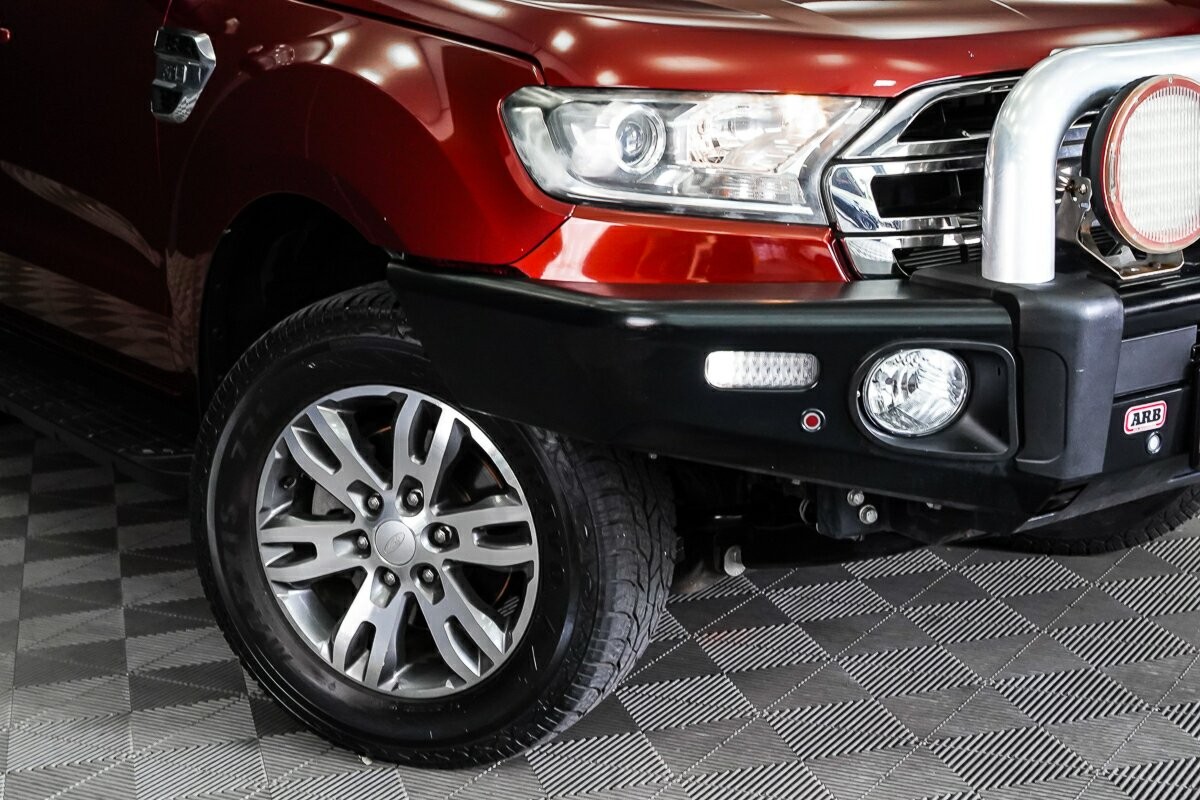 Ford Everest image 2