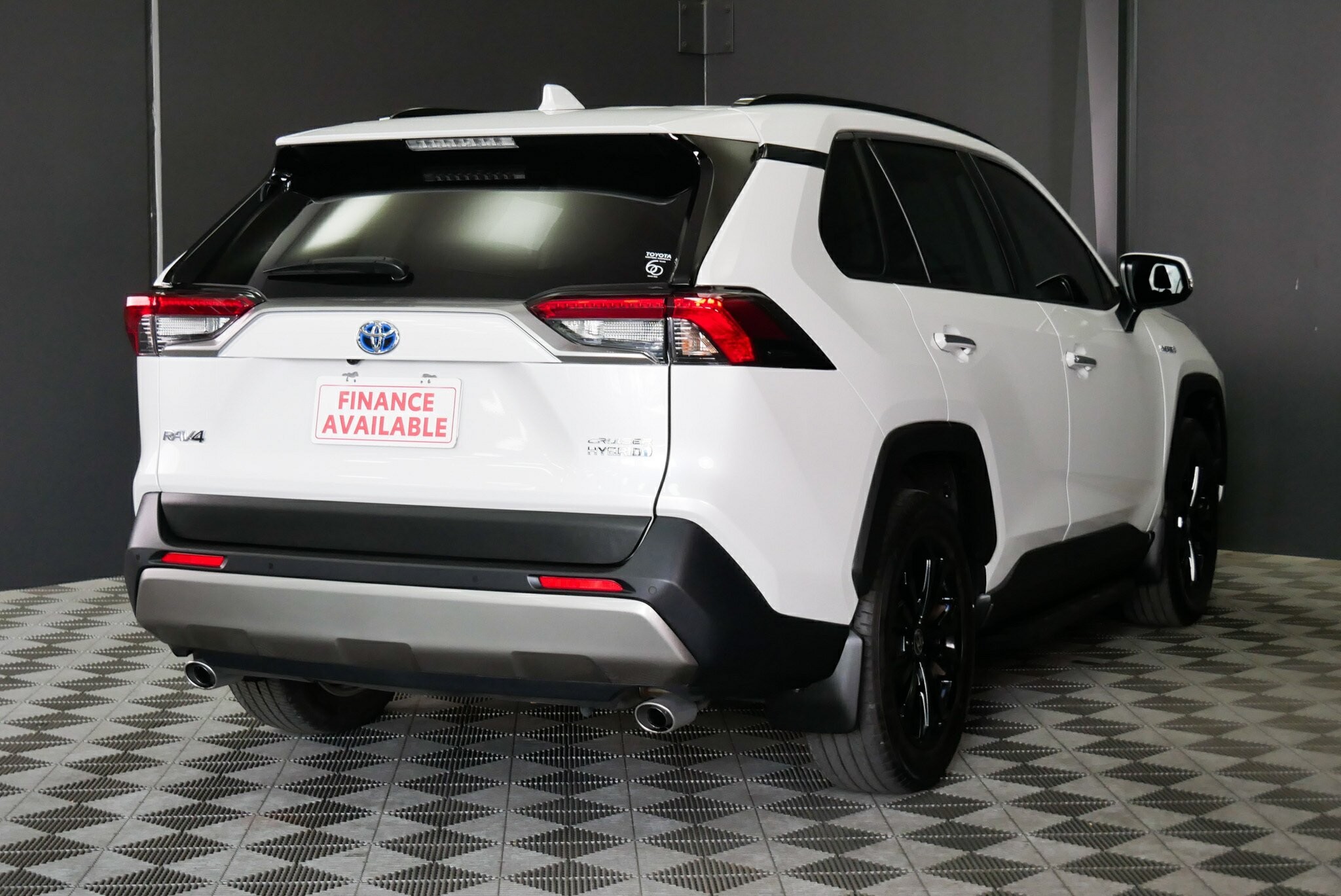 Toyota Rav4 image 4